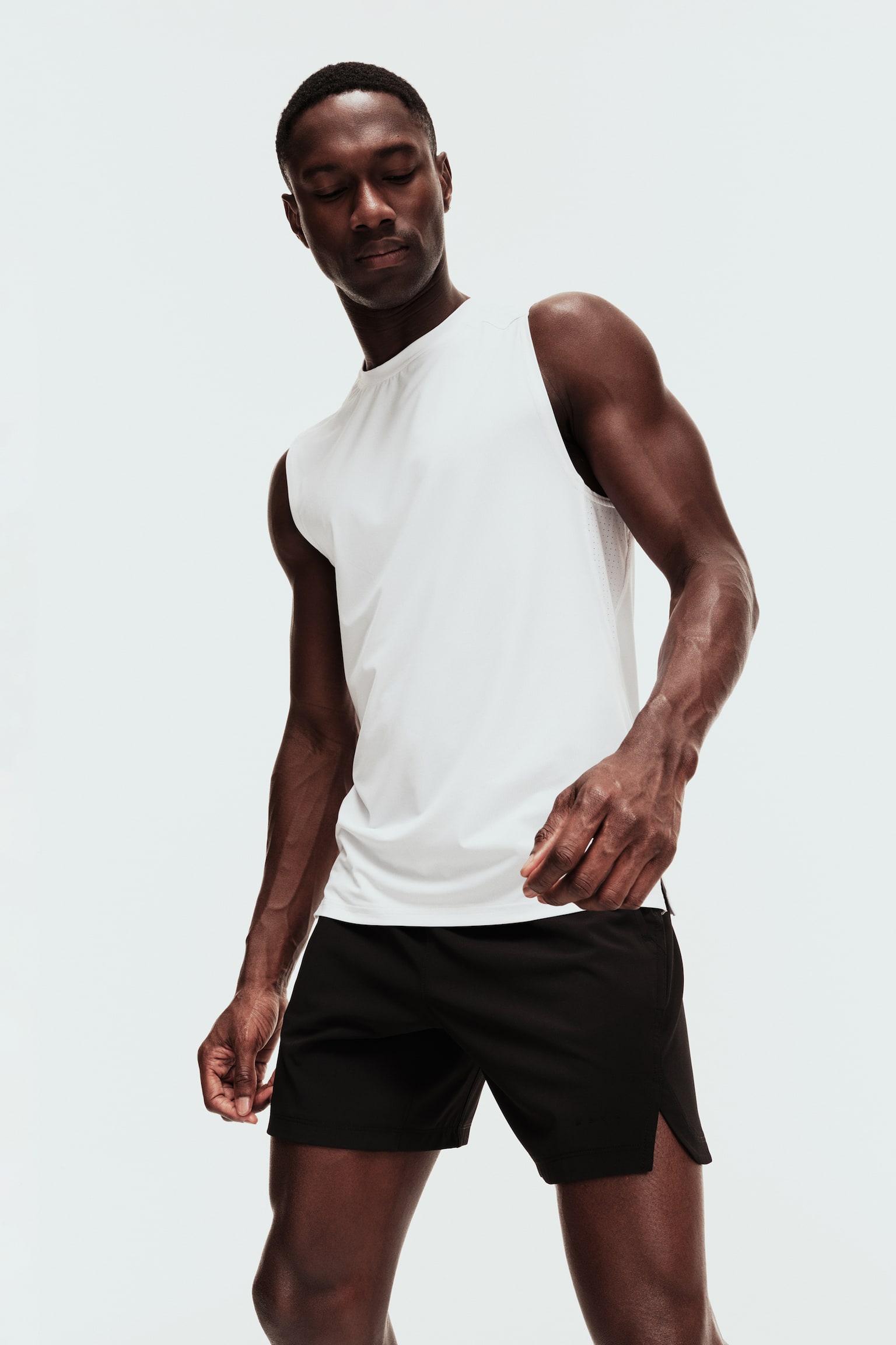 Мужские шорты H&M Move Sports with DryMove™, цвет: Чёрный — фото 5