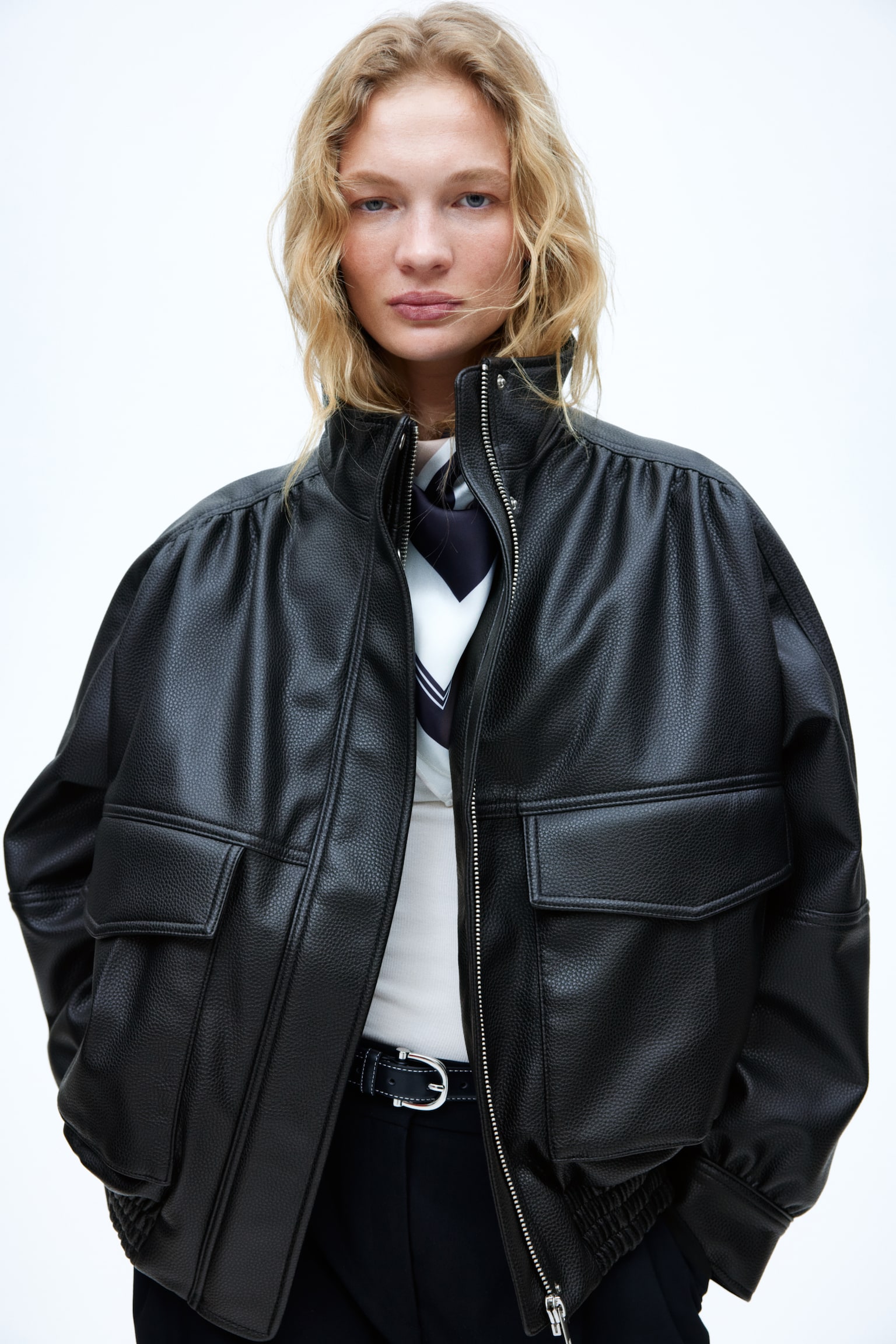 Яке-бомбър от промазана материя - Черен - 2