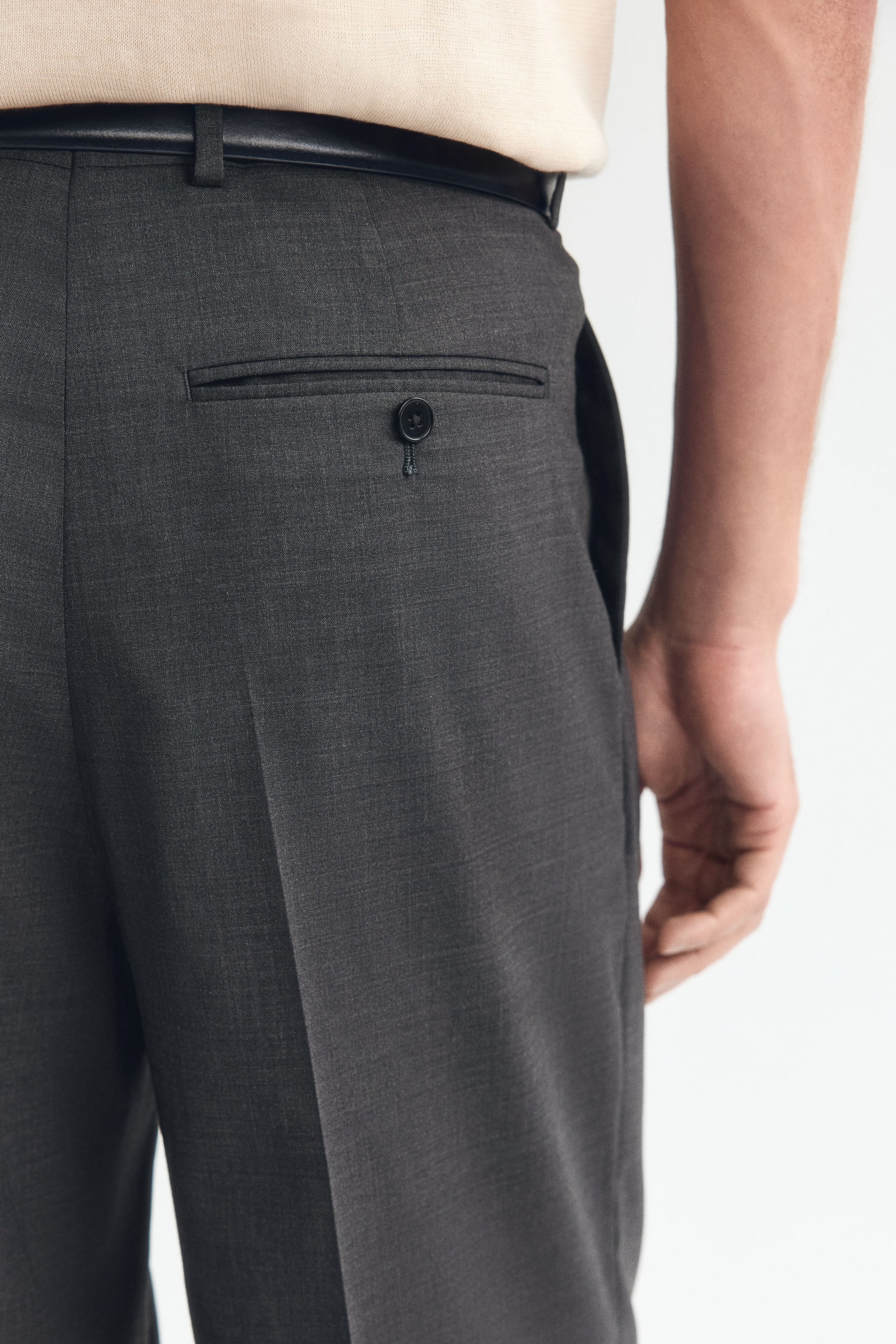 Loose-Fit Wool-Blend Tailored Pants