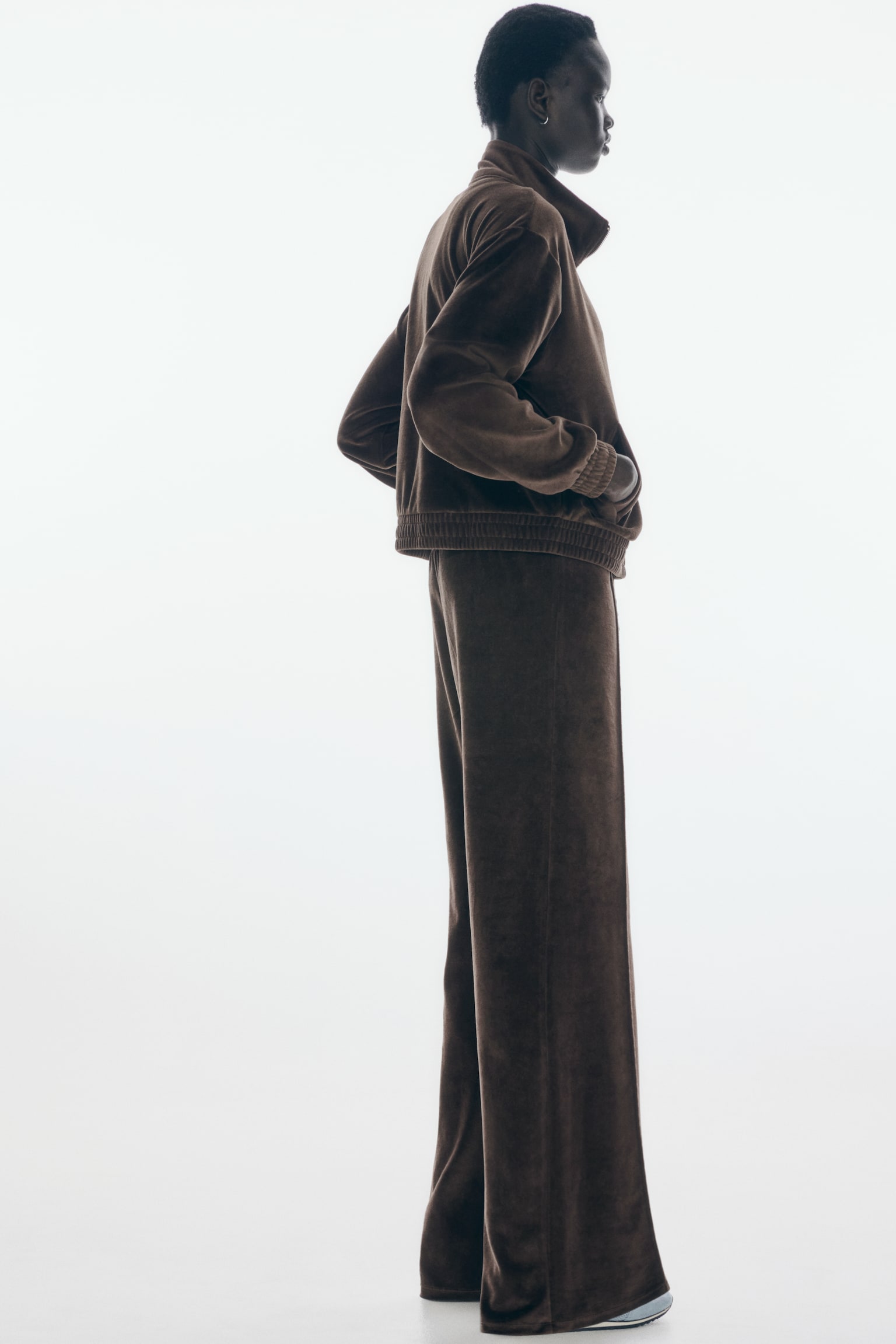 Женские брюки H&M Wide-Leg Velour, цвет: Тёмный коричневый — фото 3