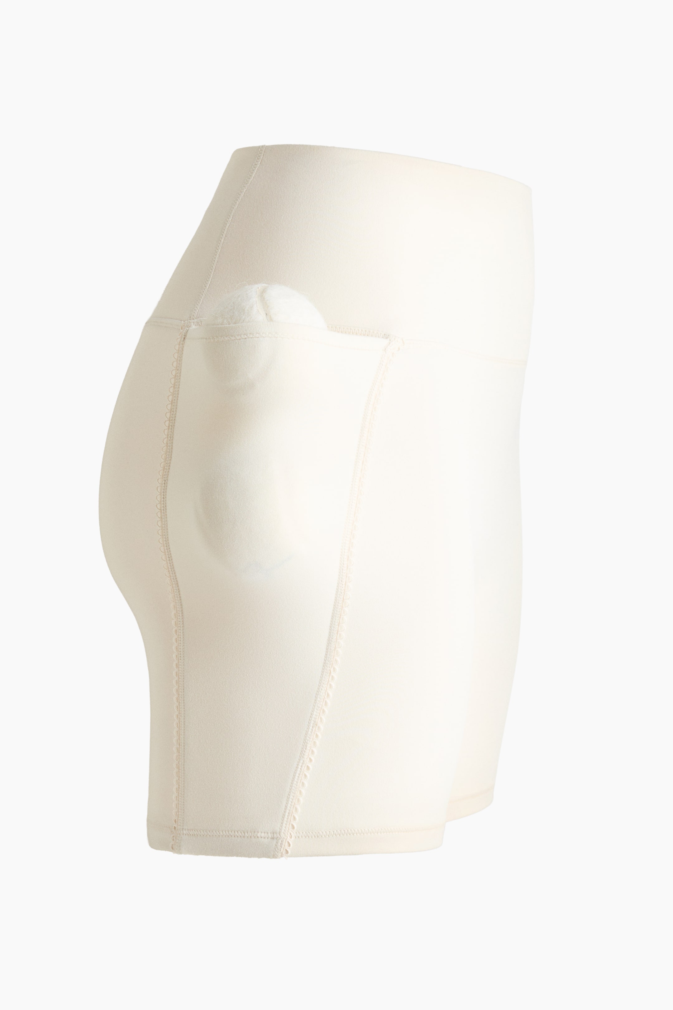 Pocket biker shorts with SoftMove™
