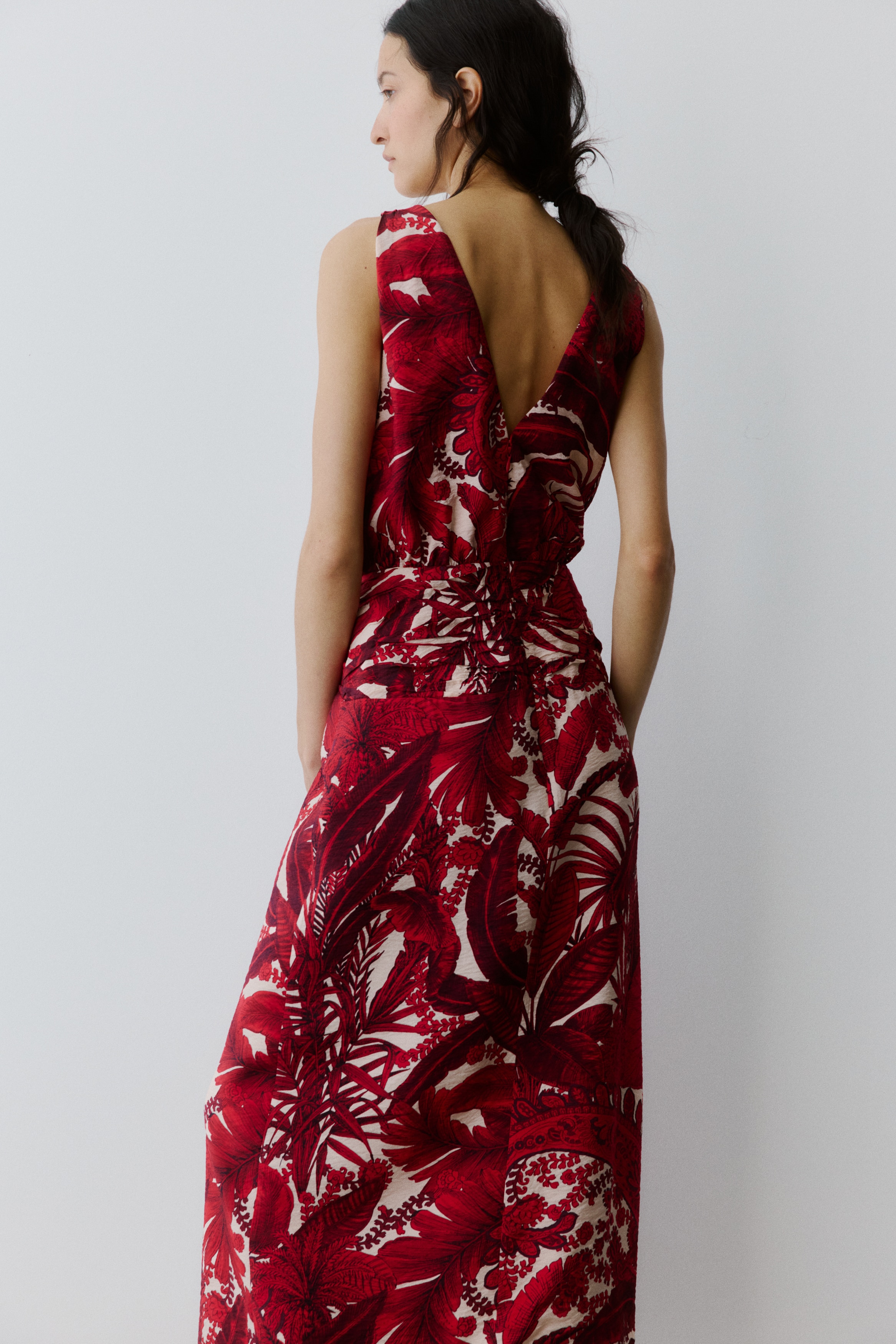 open back flowy wedding dress Red Floral Maxi Dress, Flowers Long Spaghetti Straps Flowy Women Sleeveless Casual Cute Designer Elegant Plus Size Cocktail Party Summer S / White main image 0