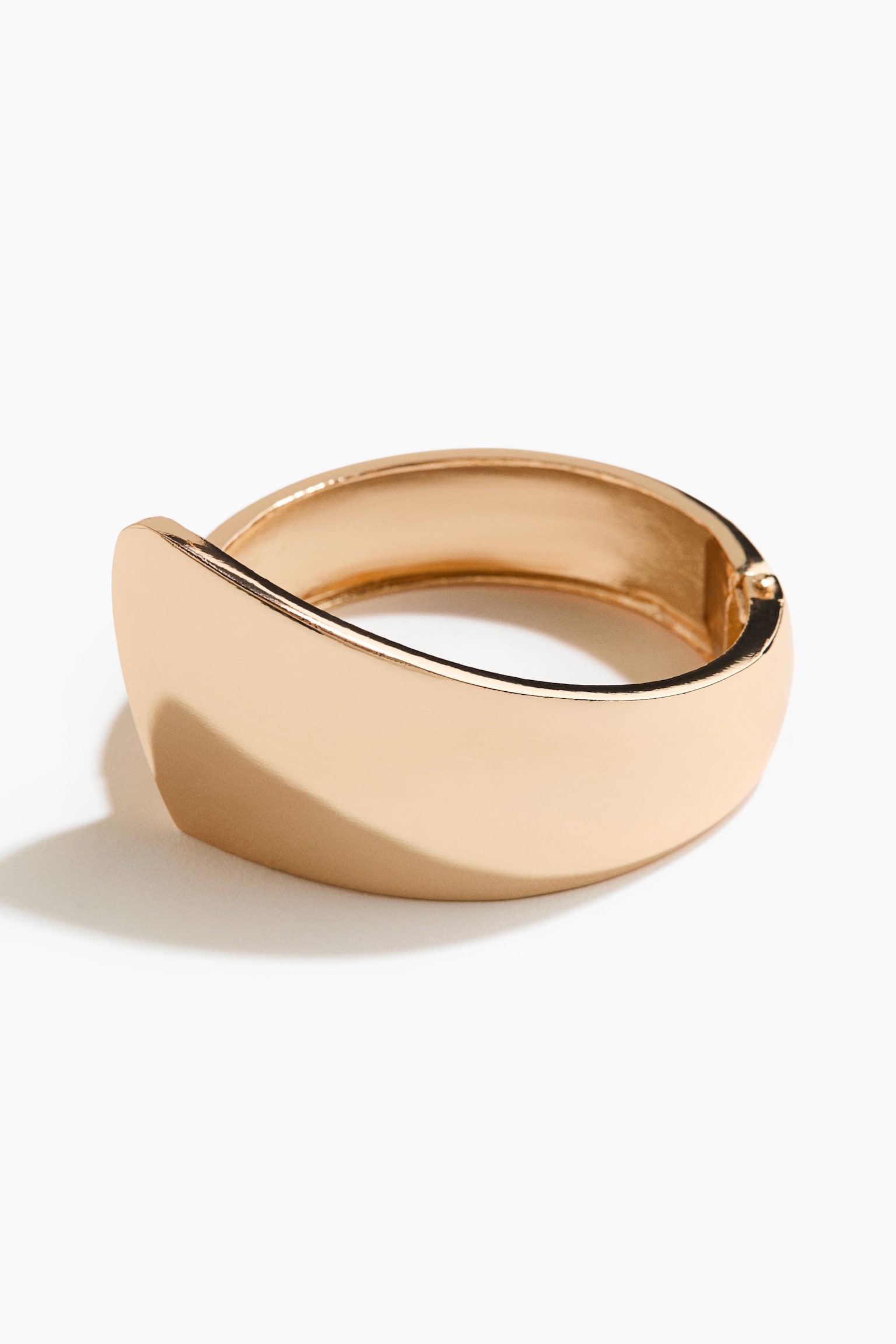Asymmetric Hinged Bangle - Gold-colored - 1