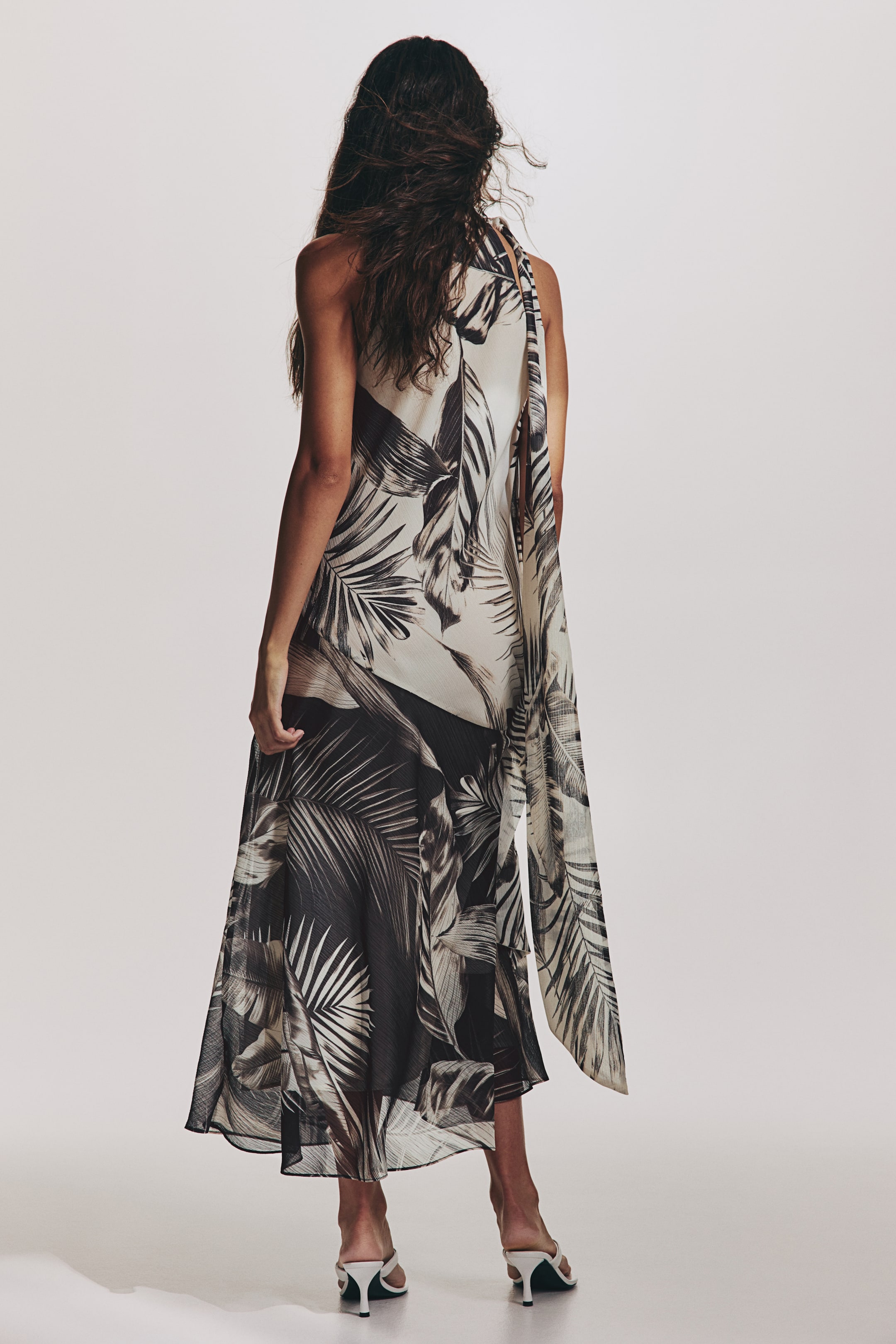 View larger image: Scarf-detail dress - Cream/Patterned - Ladies | H&M HK 4