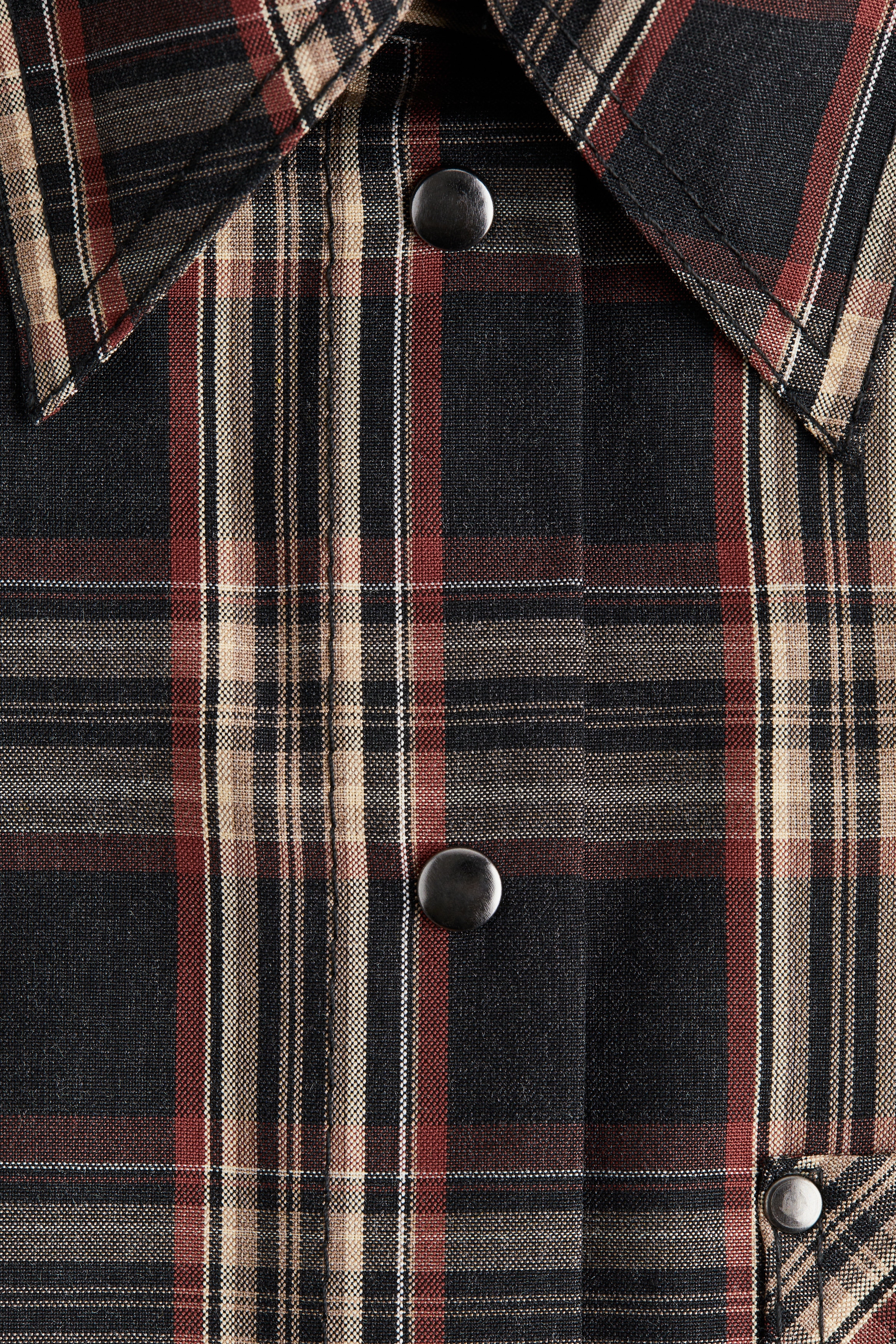 Shoulder-pad shirt