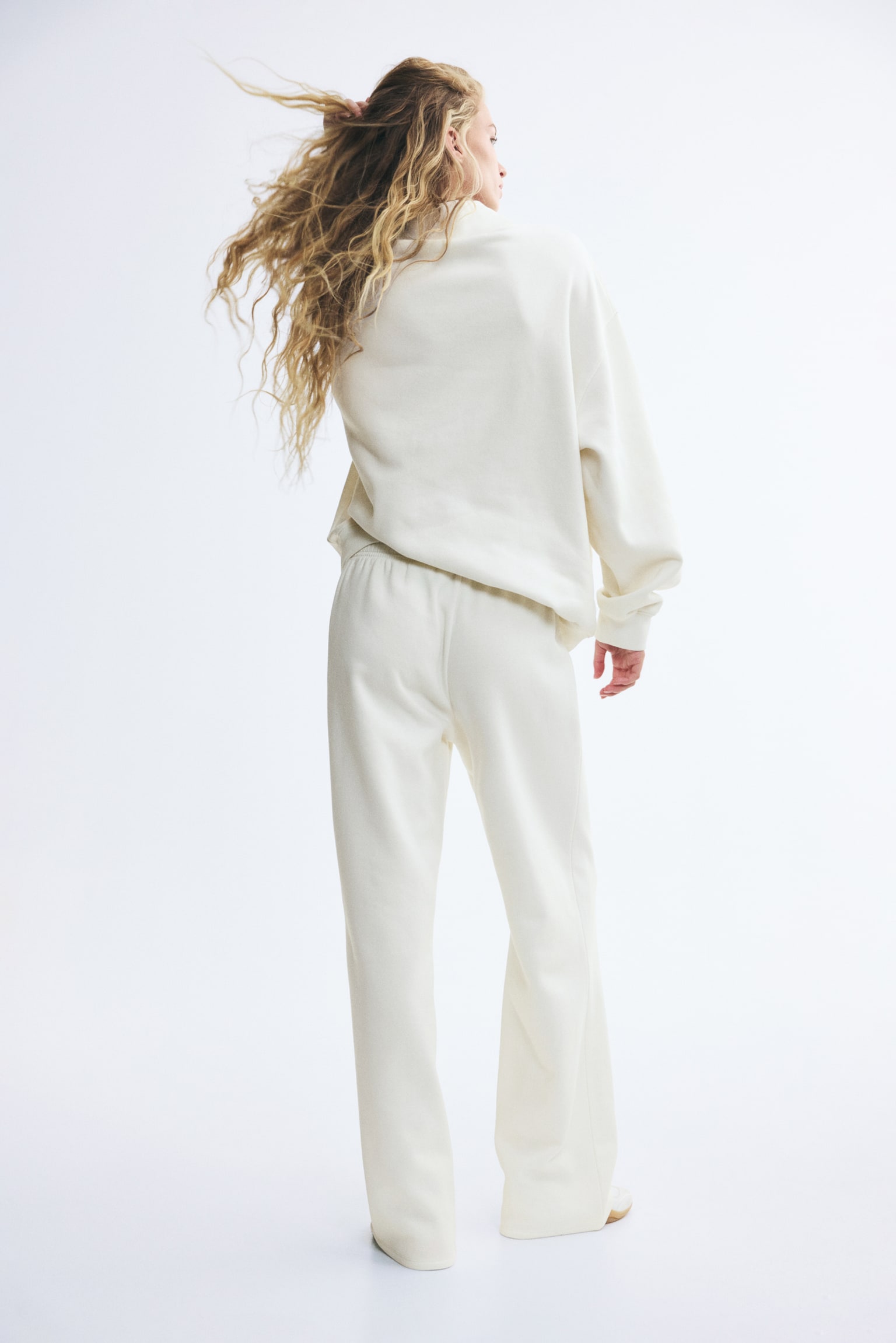 Комплект H&M 2-Piece Sweatshirt and Joggers Set, цвет: Кремовый — фото 4