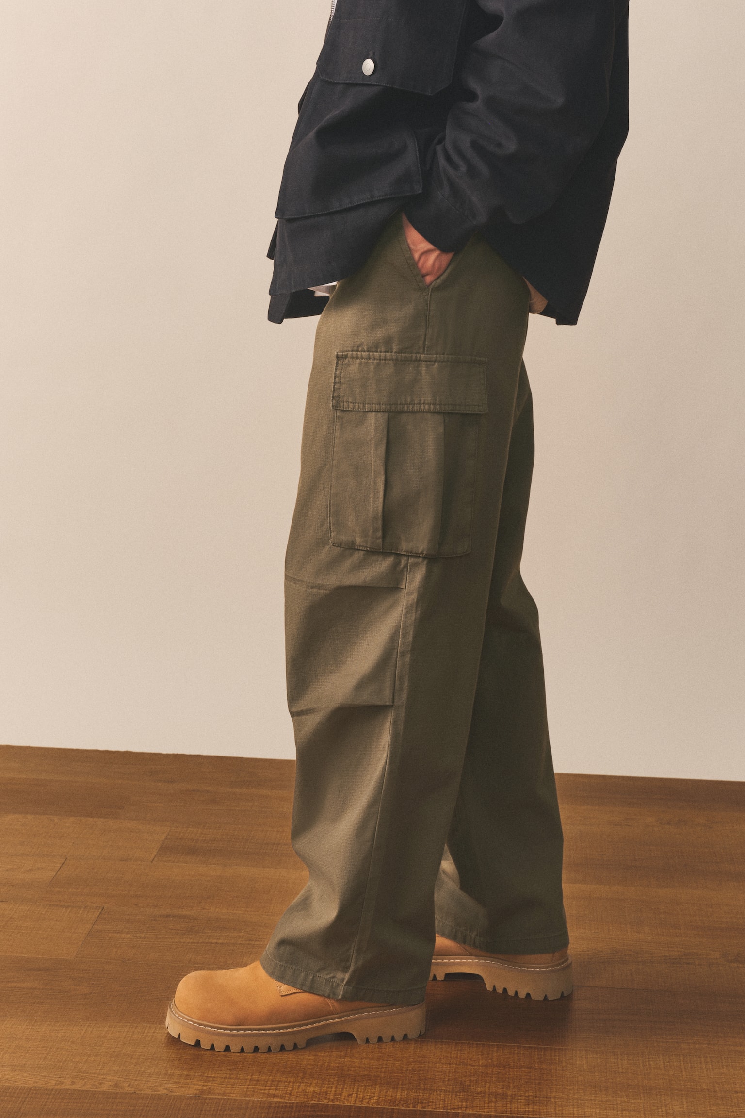 寬鬆工作褲 - 卡其綠/黑色 - 5