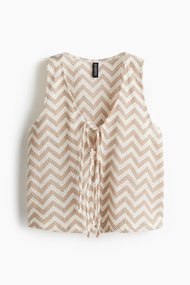 Weste aus Jacquardstrick mit Bindebändern - Beige/Zickzackmuster/Schwarz/Zickzackmuster - 1