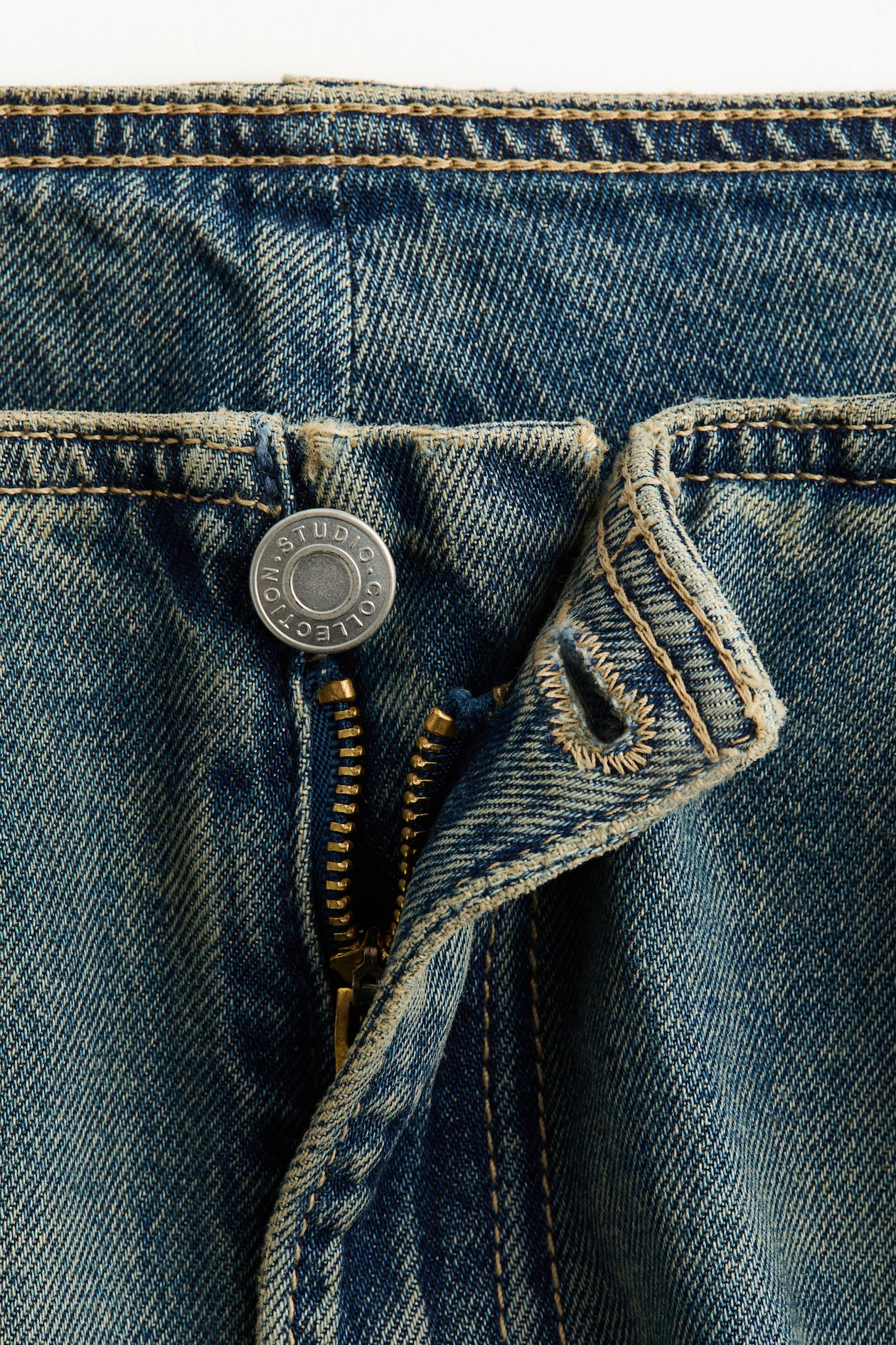 Baggy Low Jeans - image 2