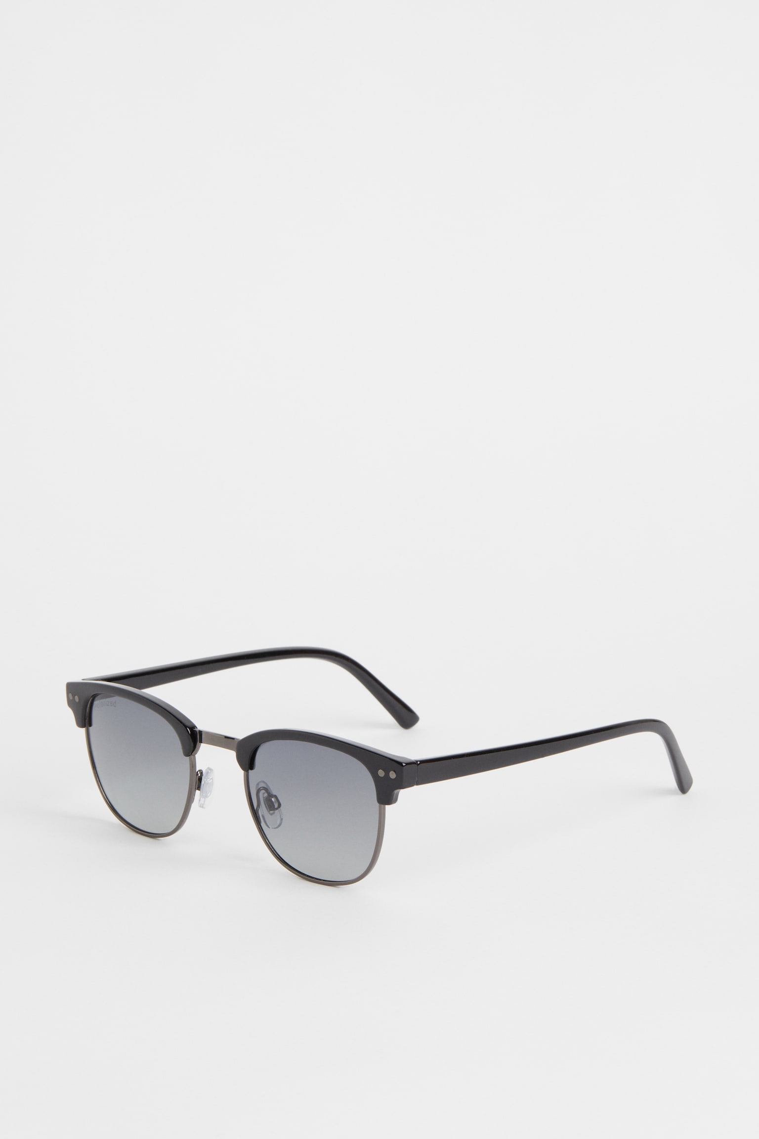 Polarised sunglasses - Black - 1