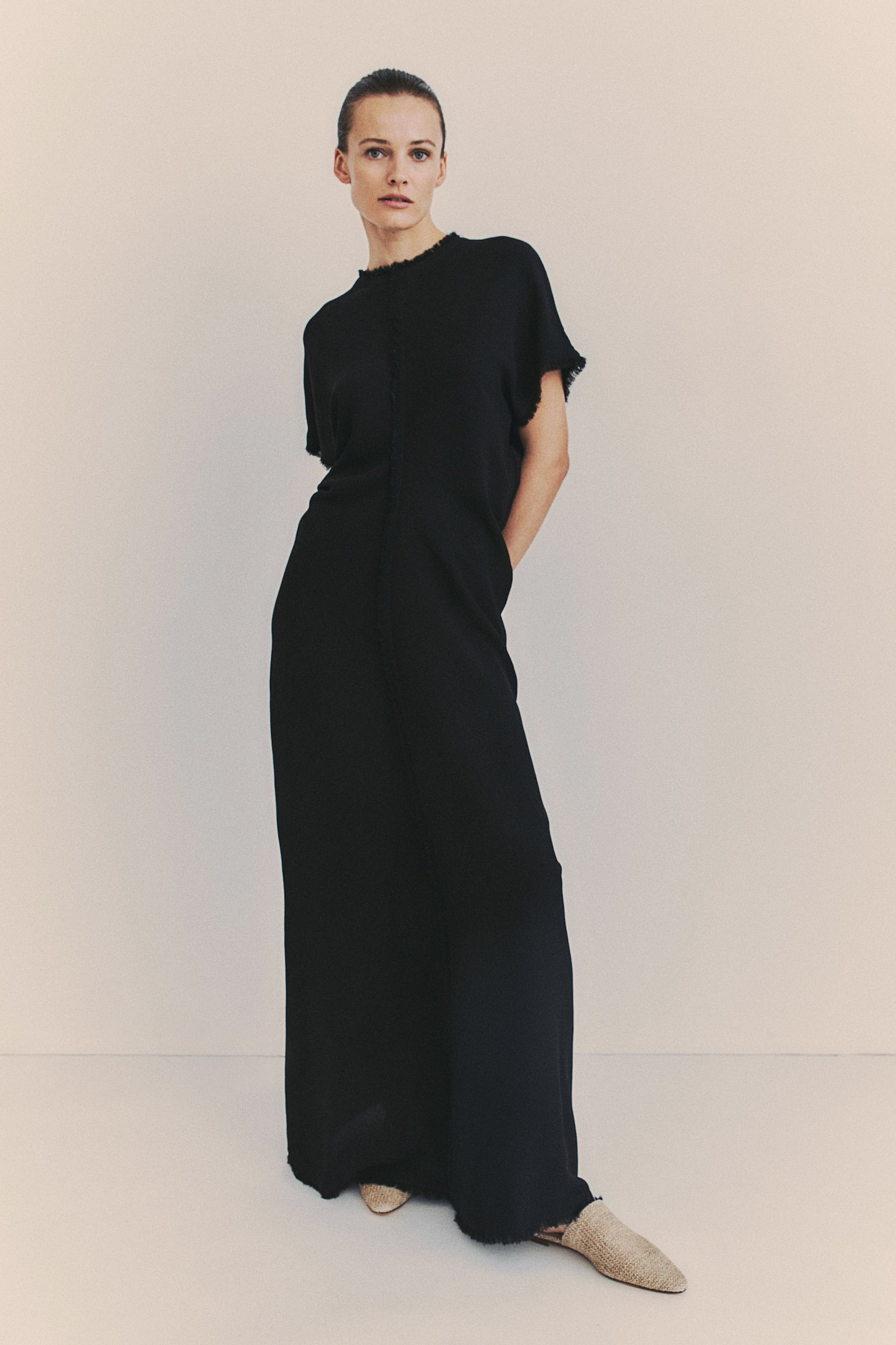 Silk-blend maxi dress - Black - 1