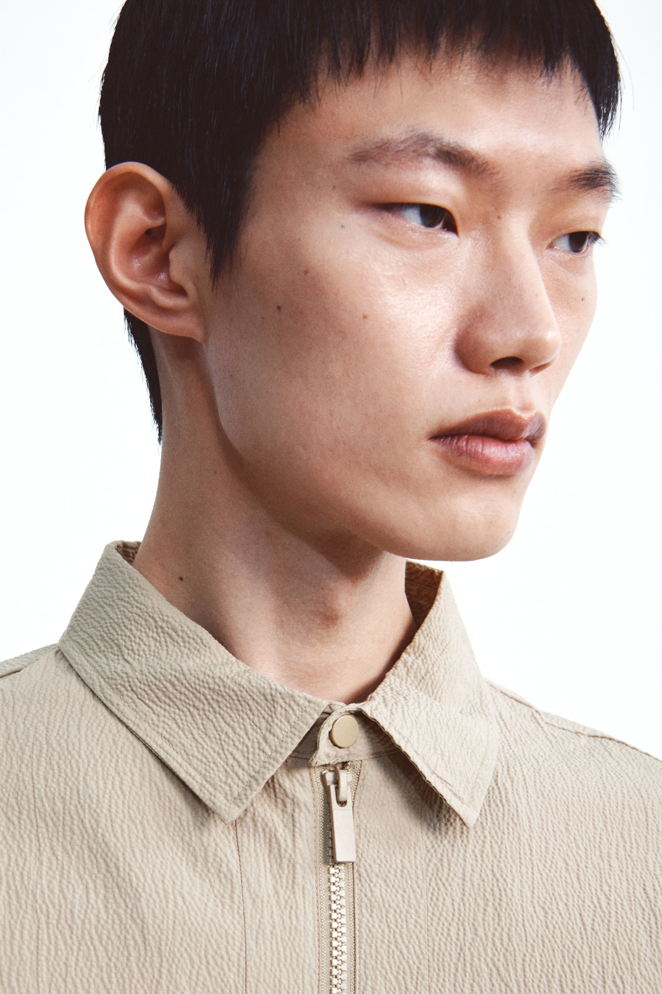 View larger image: Short-sleeved jacket - Beige - Men | H&M MY 4