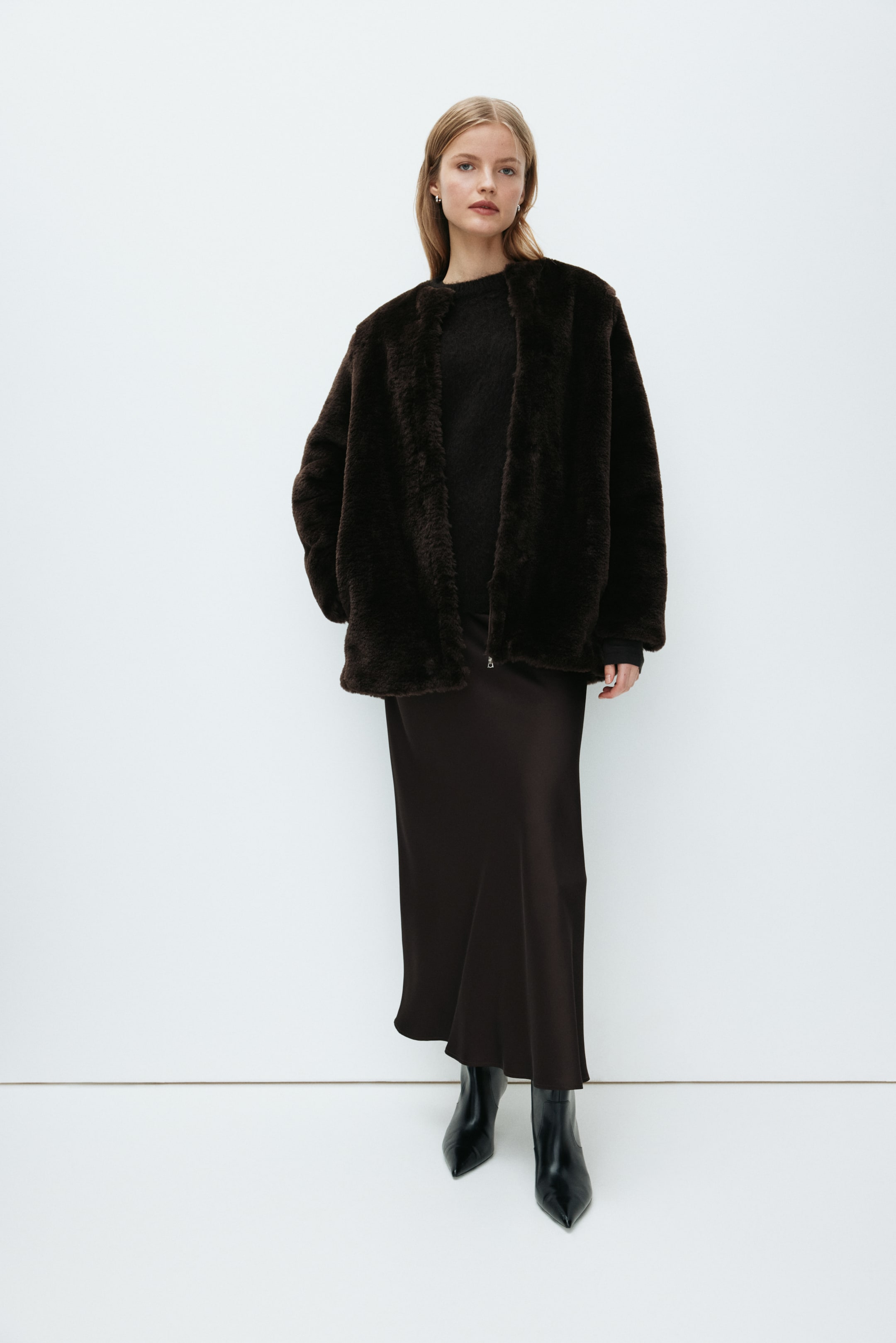 Agrandir l'image: MAMA Veste de portage Before & After - Marron foncé - FEMME | H&M FR 1