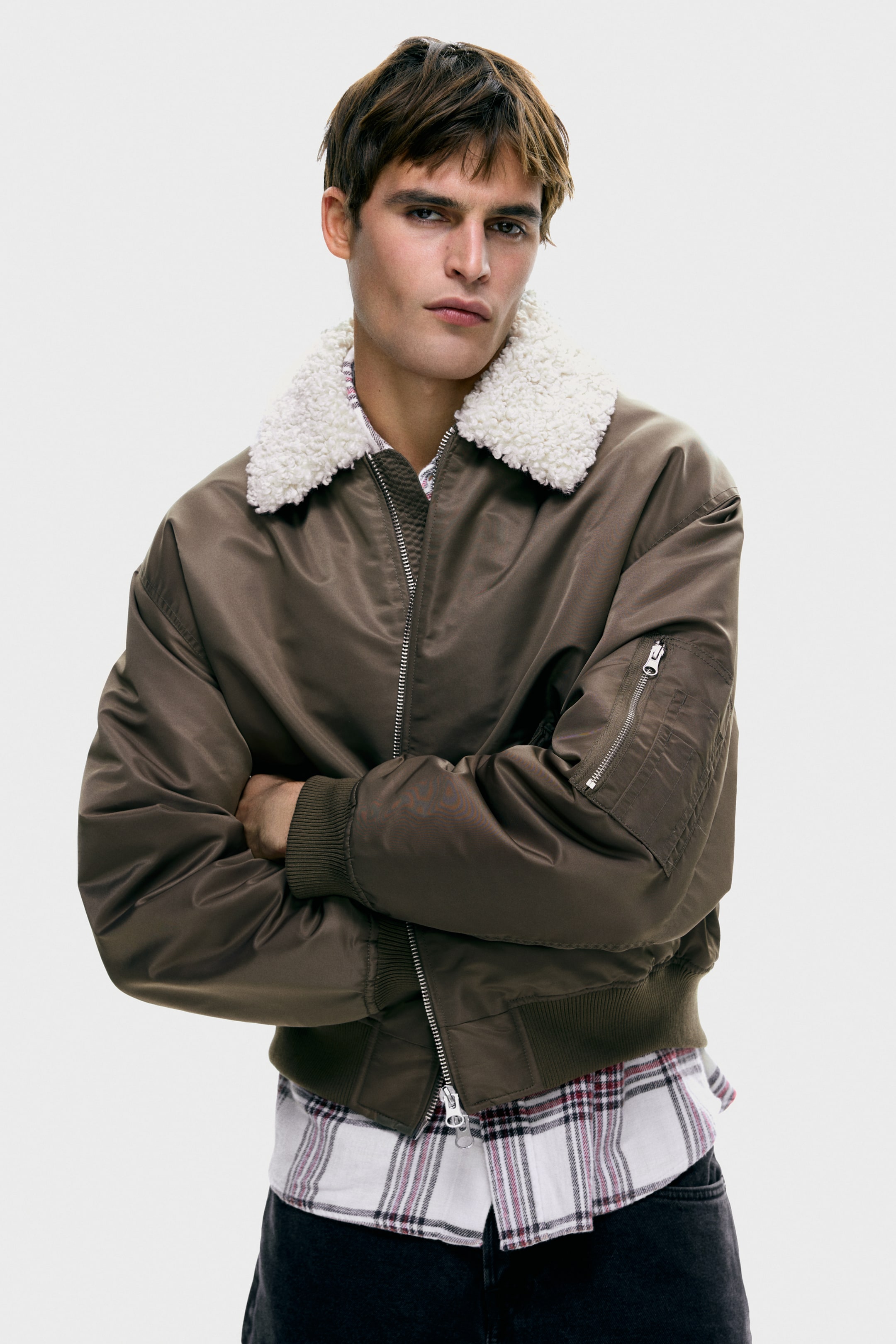 View larger image: Loose Fit Nylon bomber jacket - Dark mole - Men | H&M GB 3