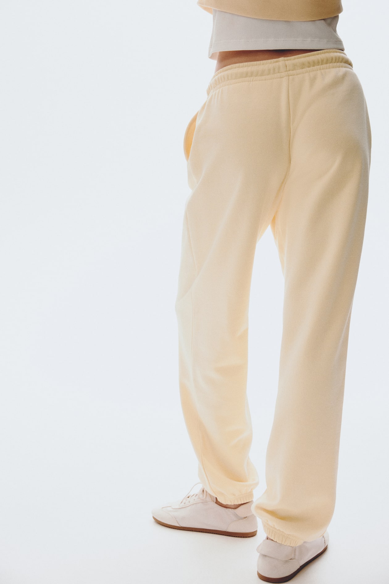 Joggers - image 2