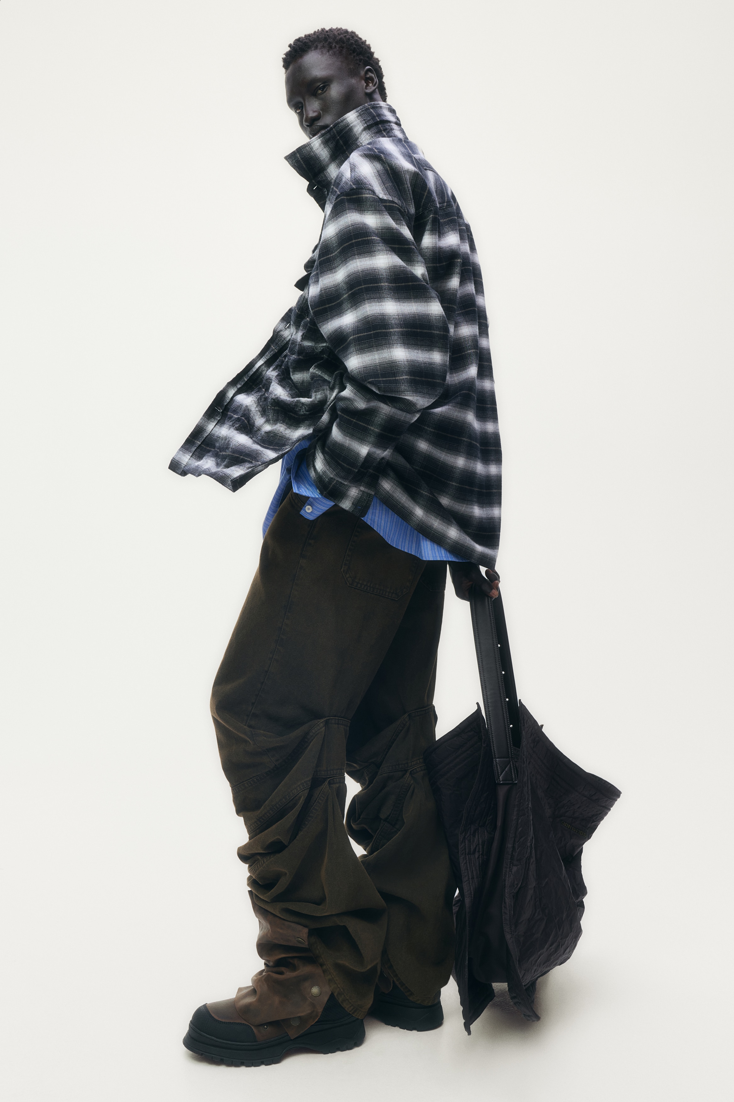  glenn martens フォイルフランネルオーバーシャツ フォイルフランネルオーバーシャツ - ブラック／チェック - Men | H&M JP