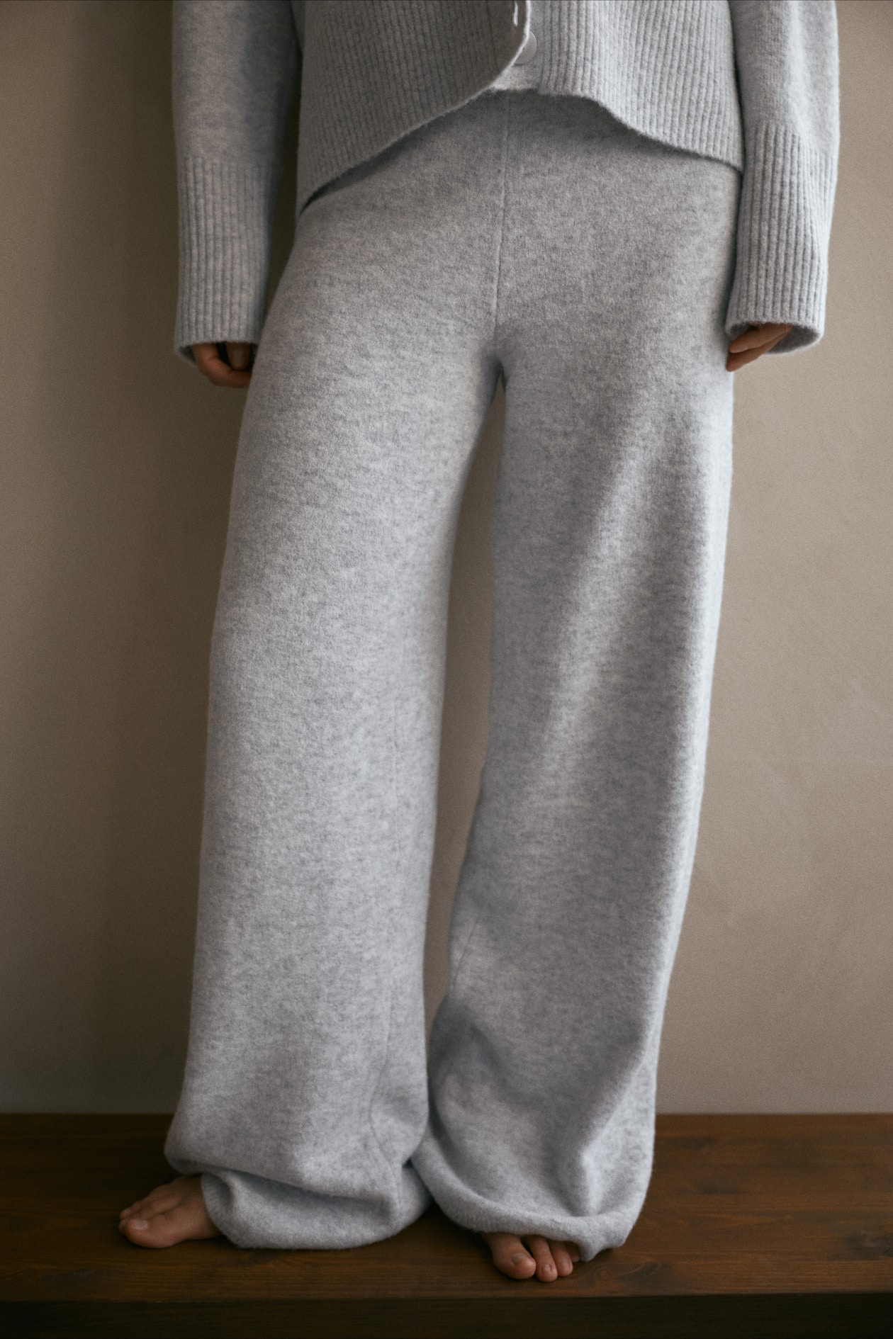 Fine-knit Pants - image 5