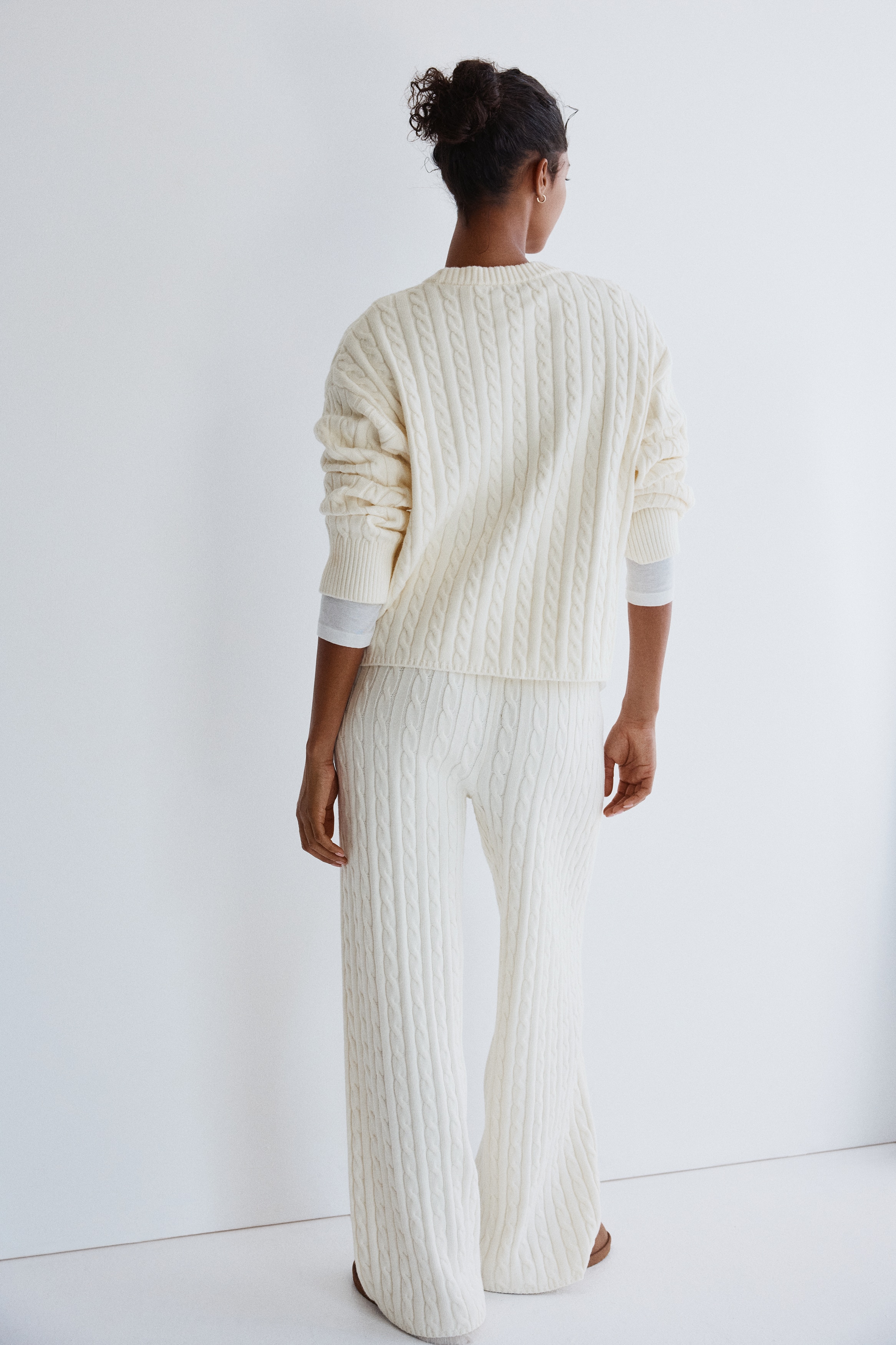 Cable-knit trousers