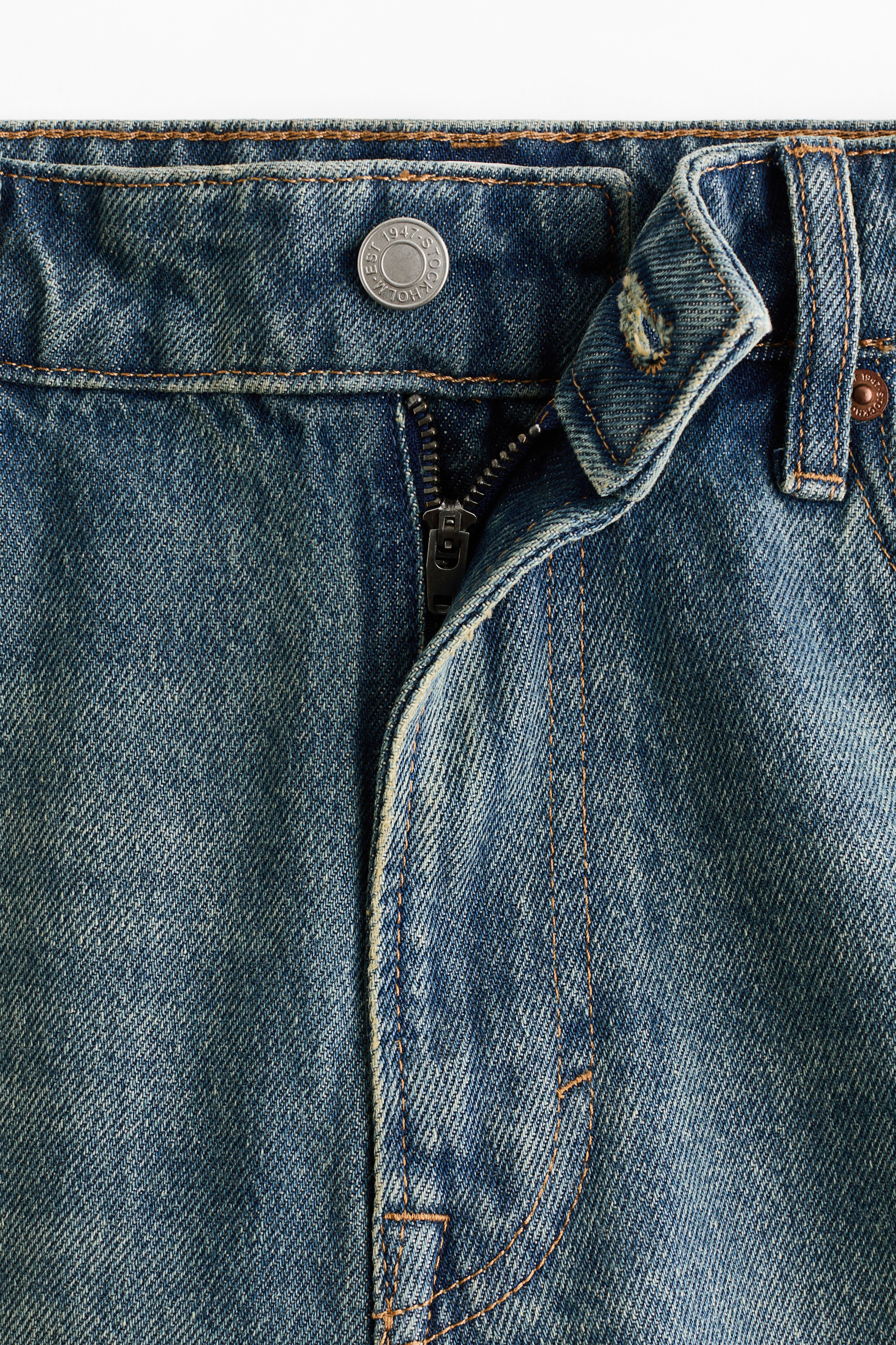 Baggy Regular-Waist Barrel Jeans