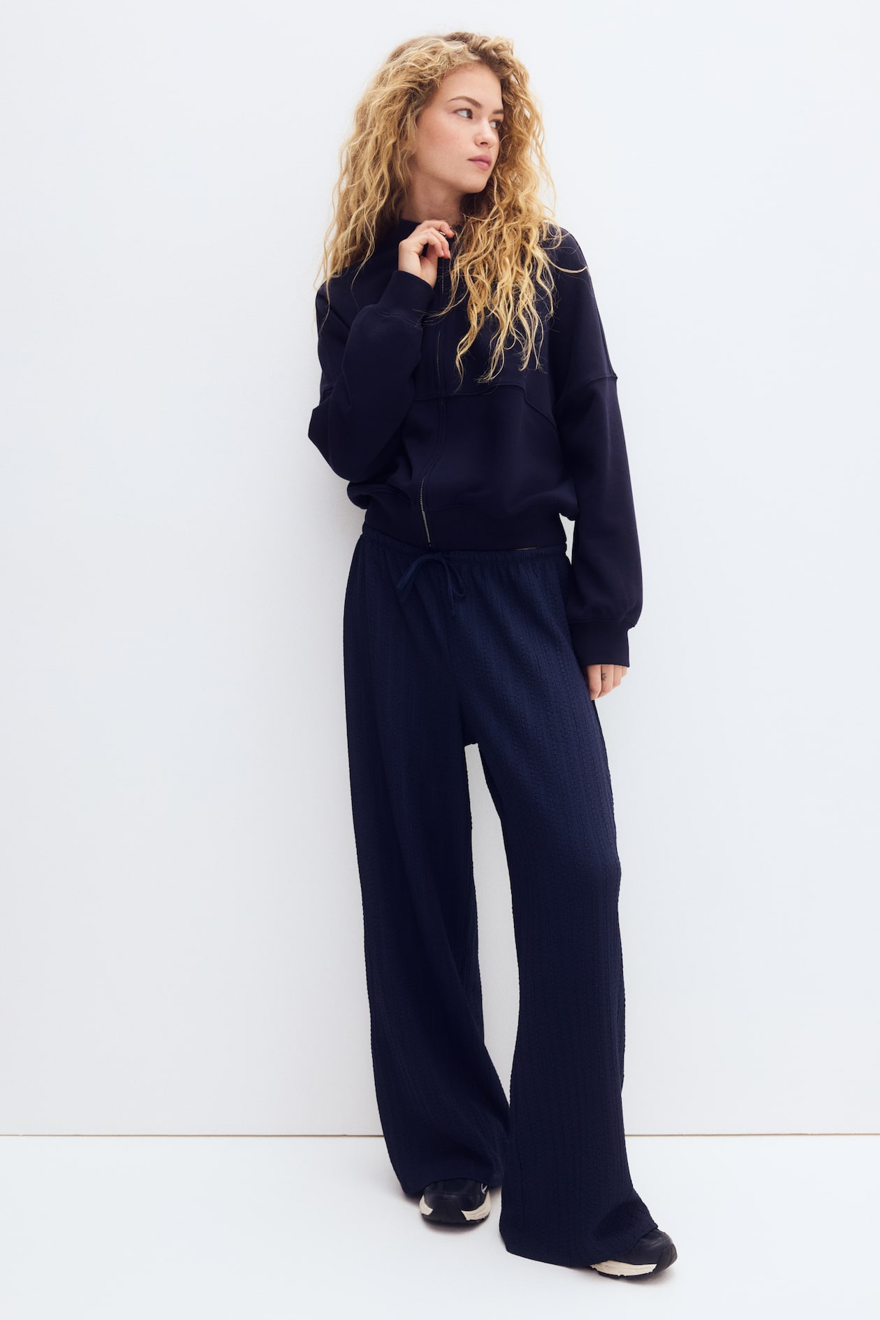Textured Jersey Drawstring Pants - image 5