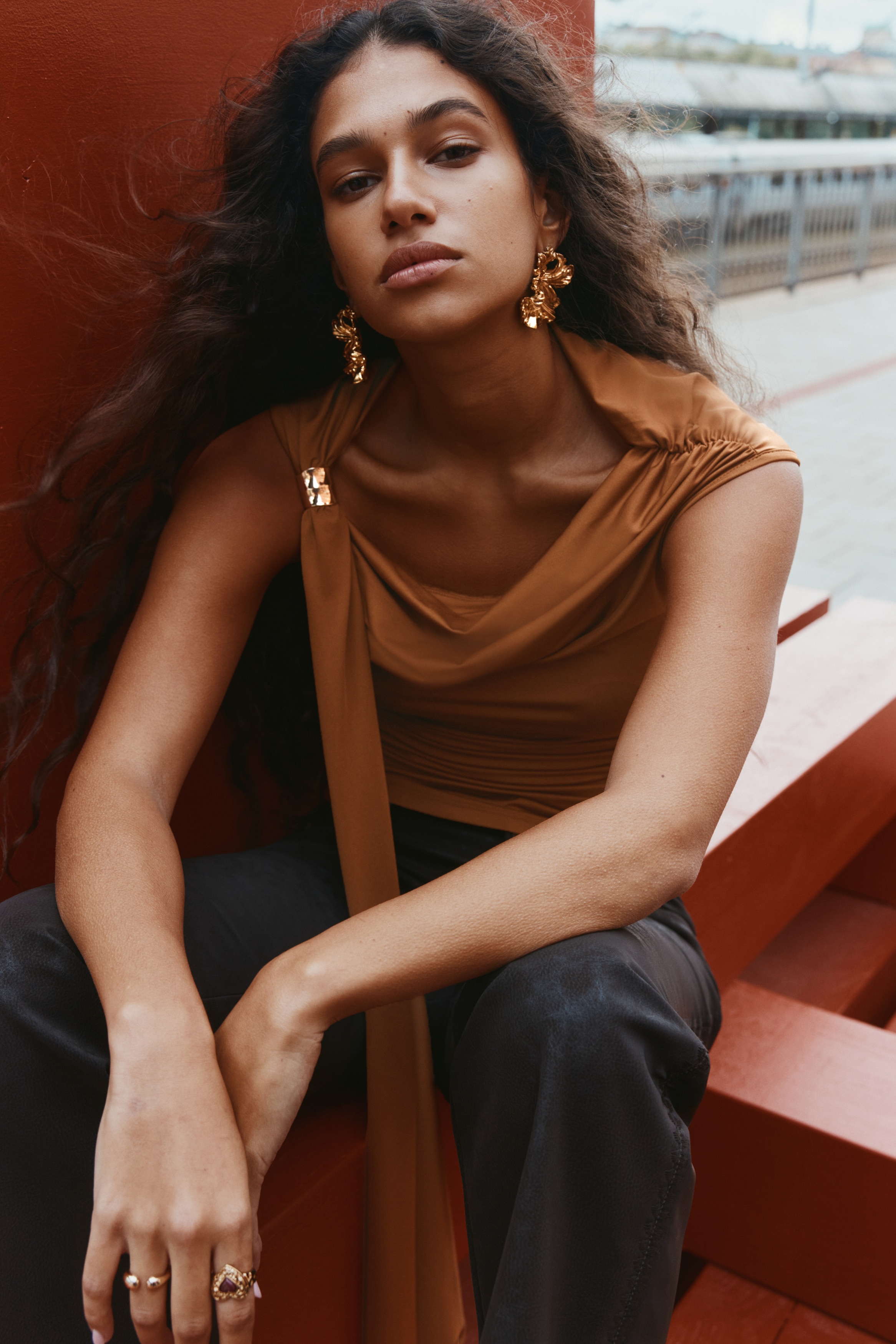 Damen - Drapiertes One-Shoulder-Top Braun - Size: XS  - H&M