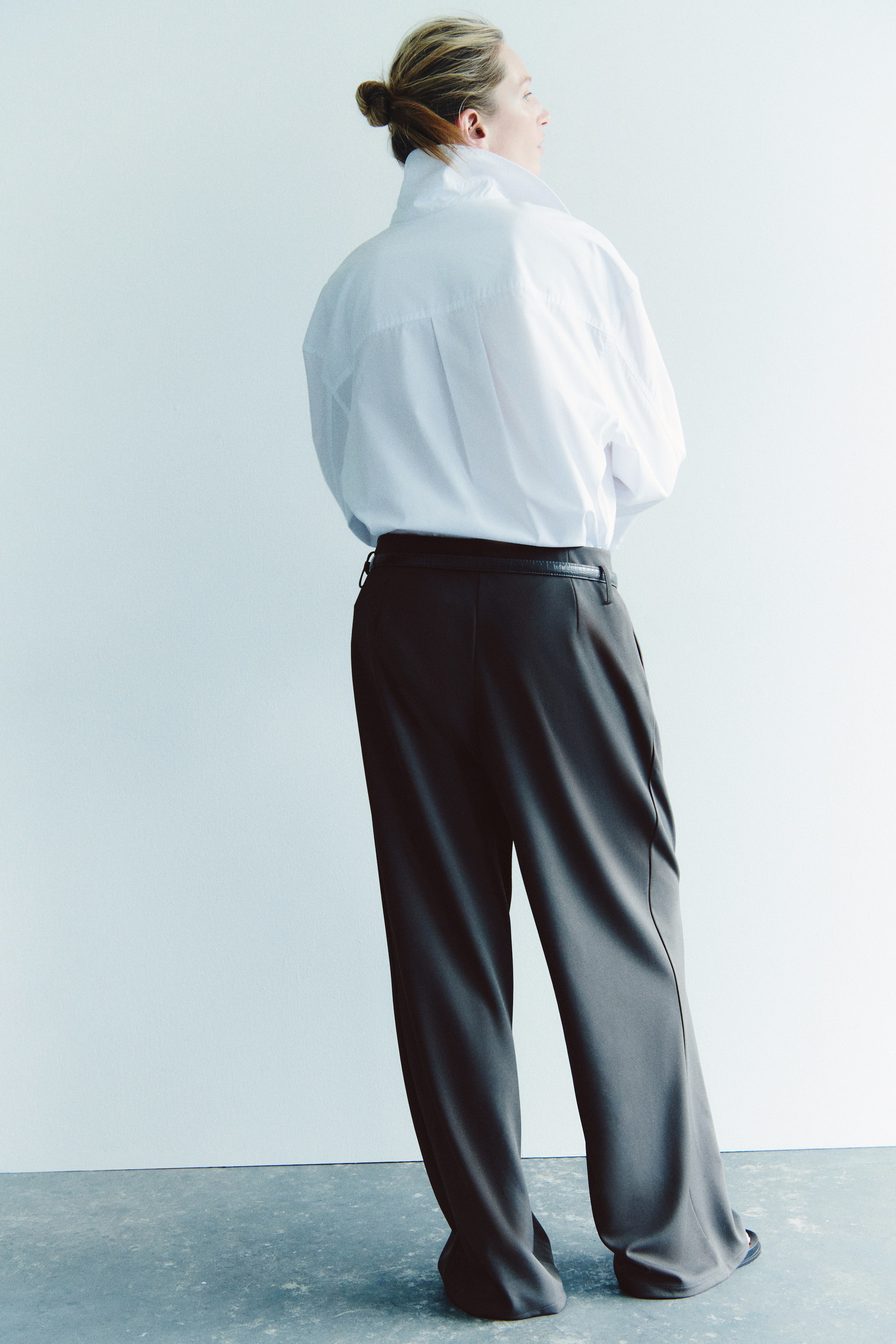 Wide-Leg Pants with Belt - thumbnail 4