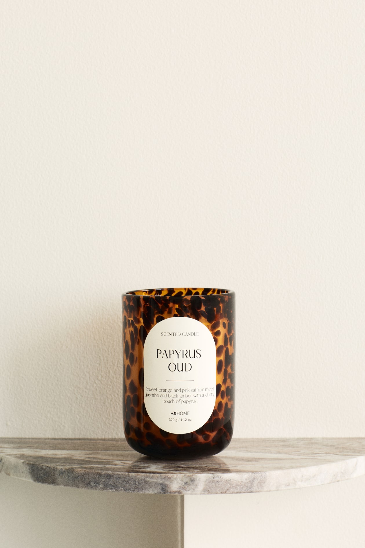 Bougie parfumée dans un pot en verre - Papyrus Oud - Home All | H&M FR