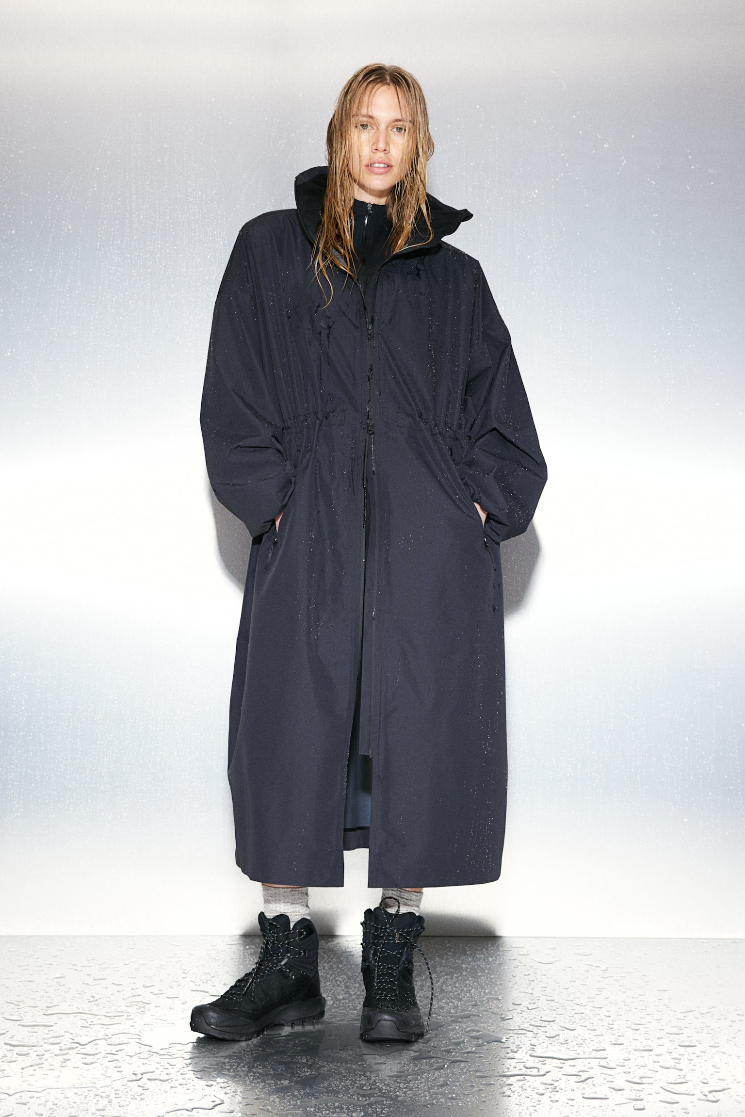 Rain parka in StormMove™ - Black - 4