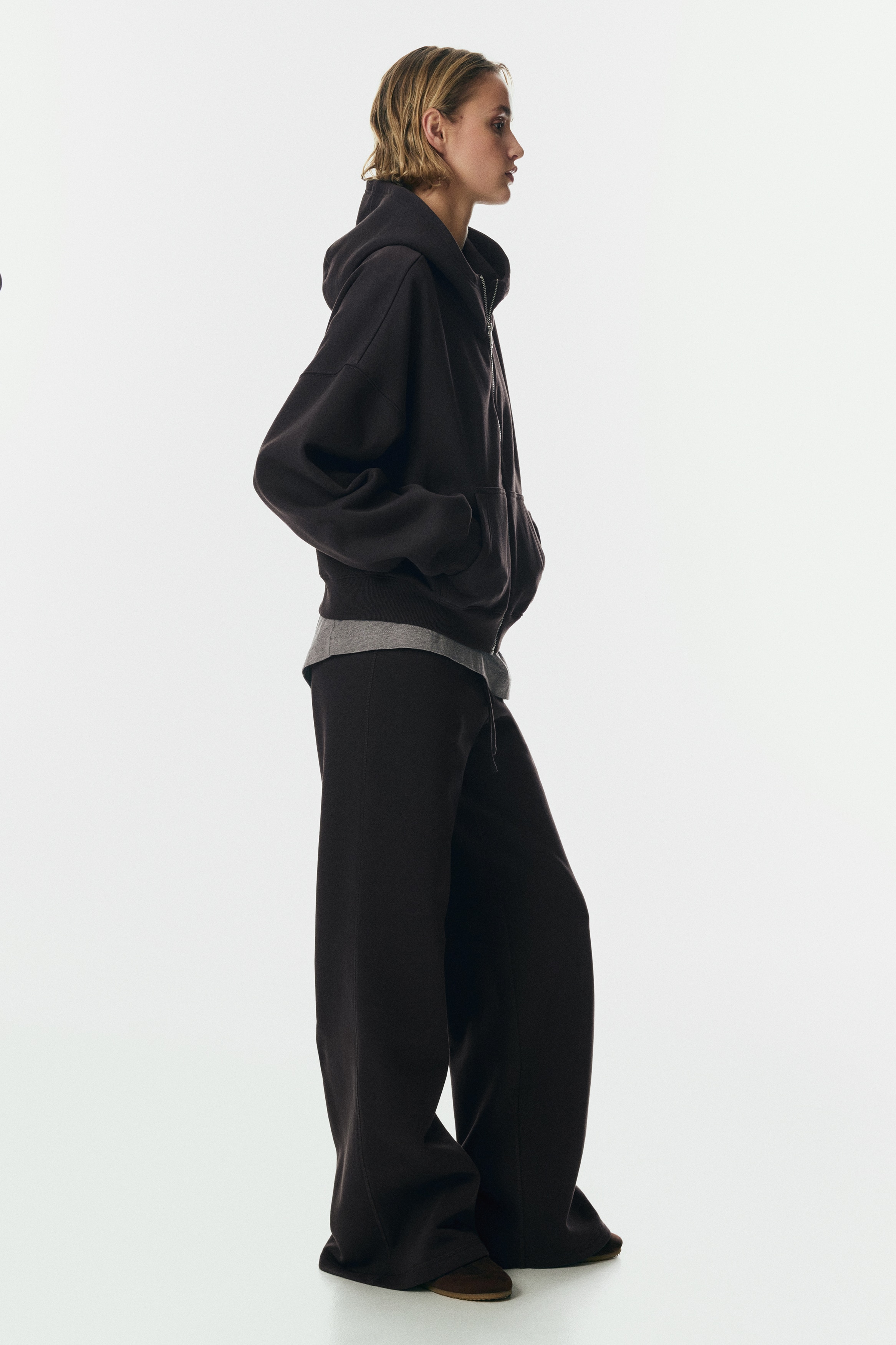 Flared sweatpants