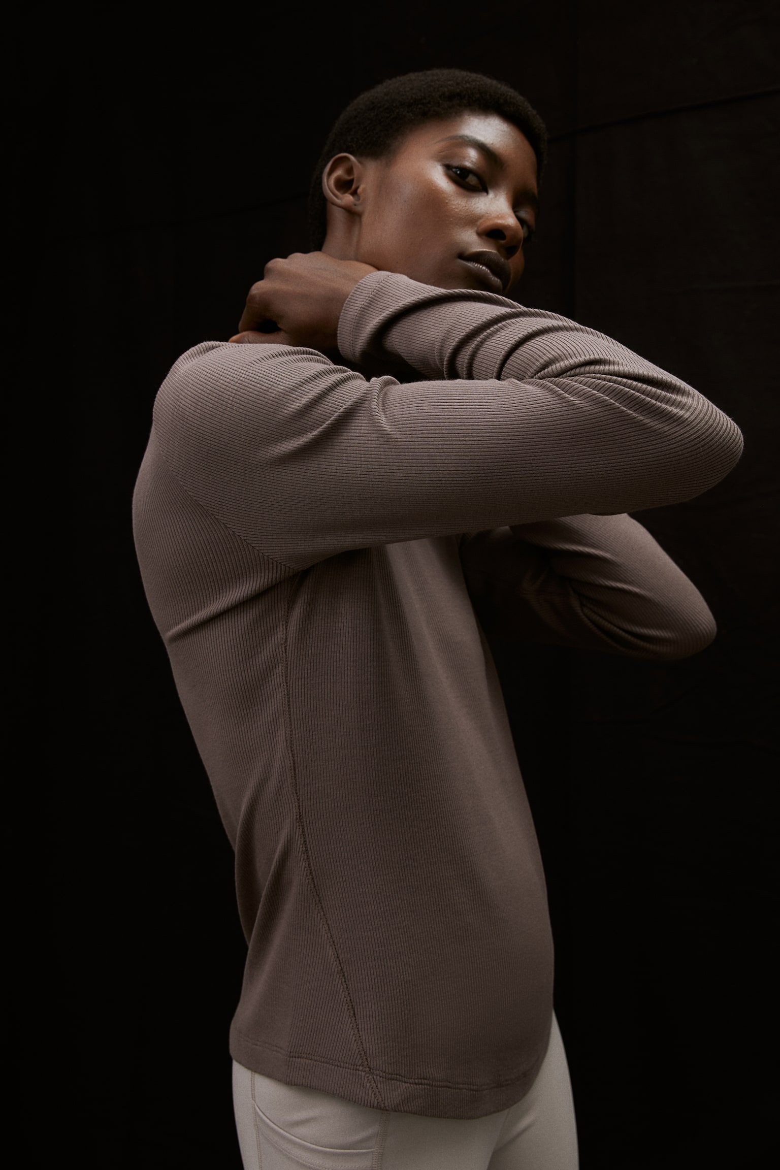 Ribbed sports top in DryMove™ - Brown - 1