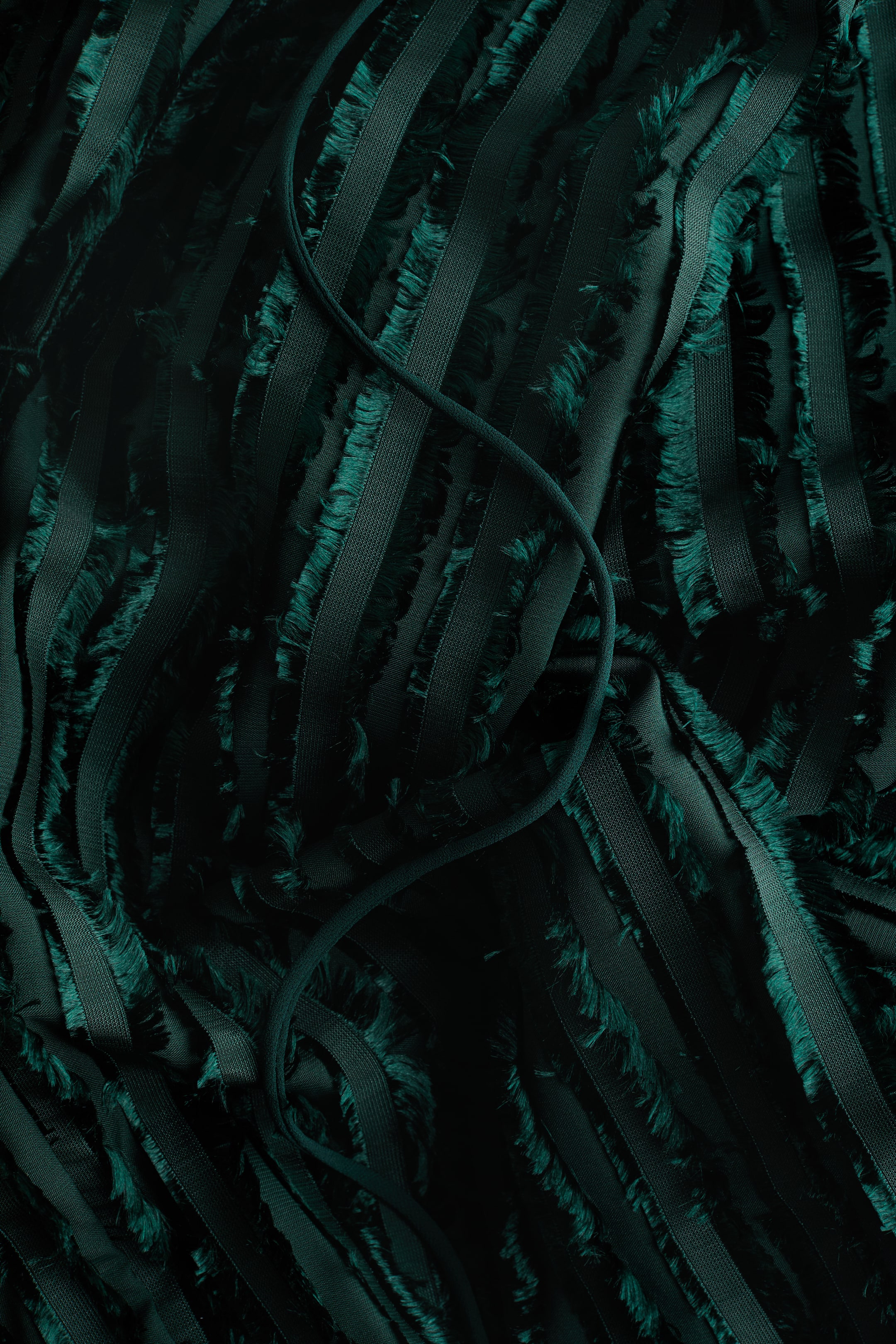 Visualizza immagine più grande: Camicetta con nastri da annodare sullo scollo - Verde scuro - DONNA | H&M IT 2