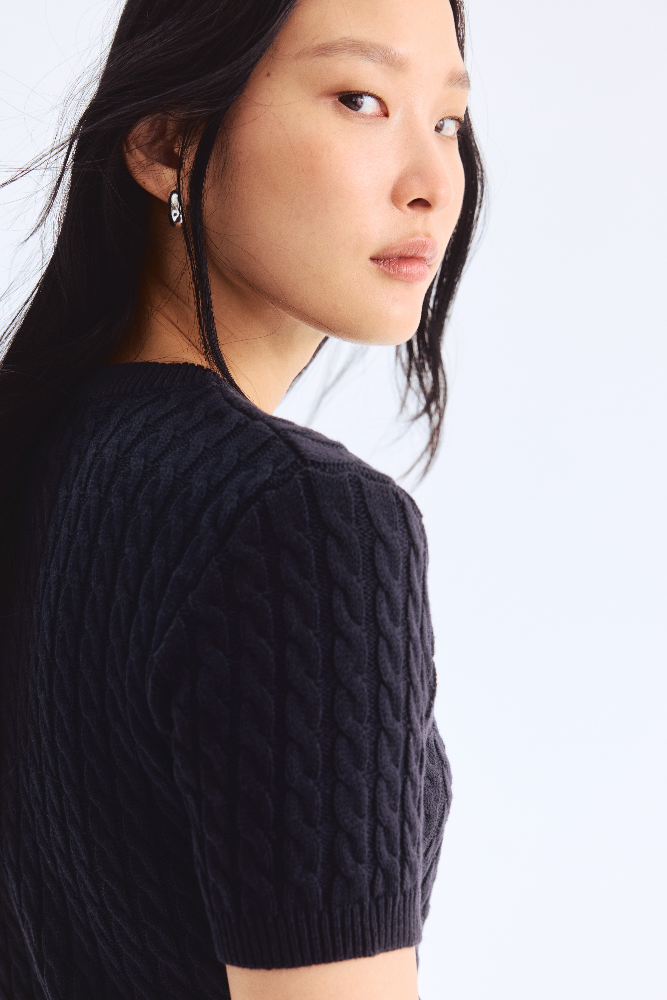 Cable-knit cardigan