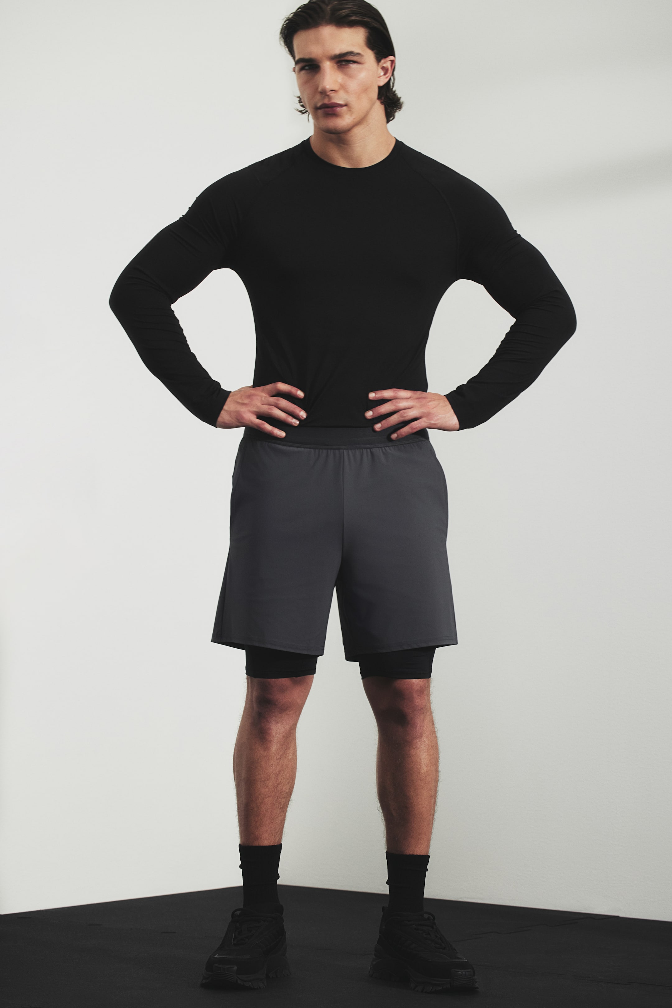 Mid-Length 2-in-1 Sports Shorts DryMove™