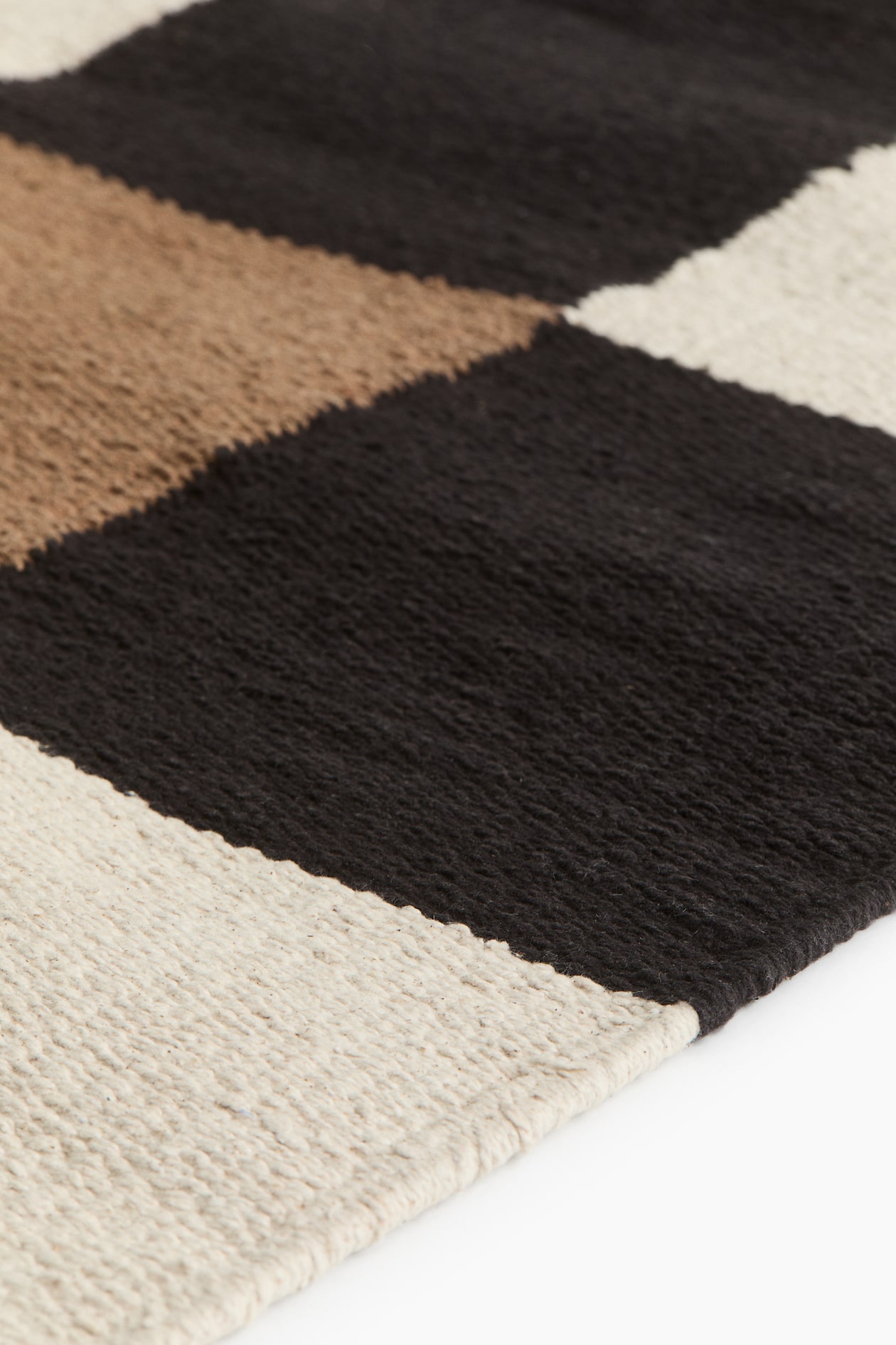 Black/checked Large Checked Cotton Rug at H&M Home | H&M US