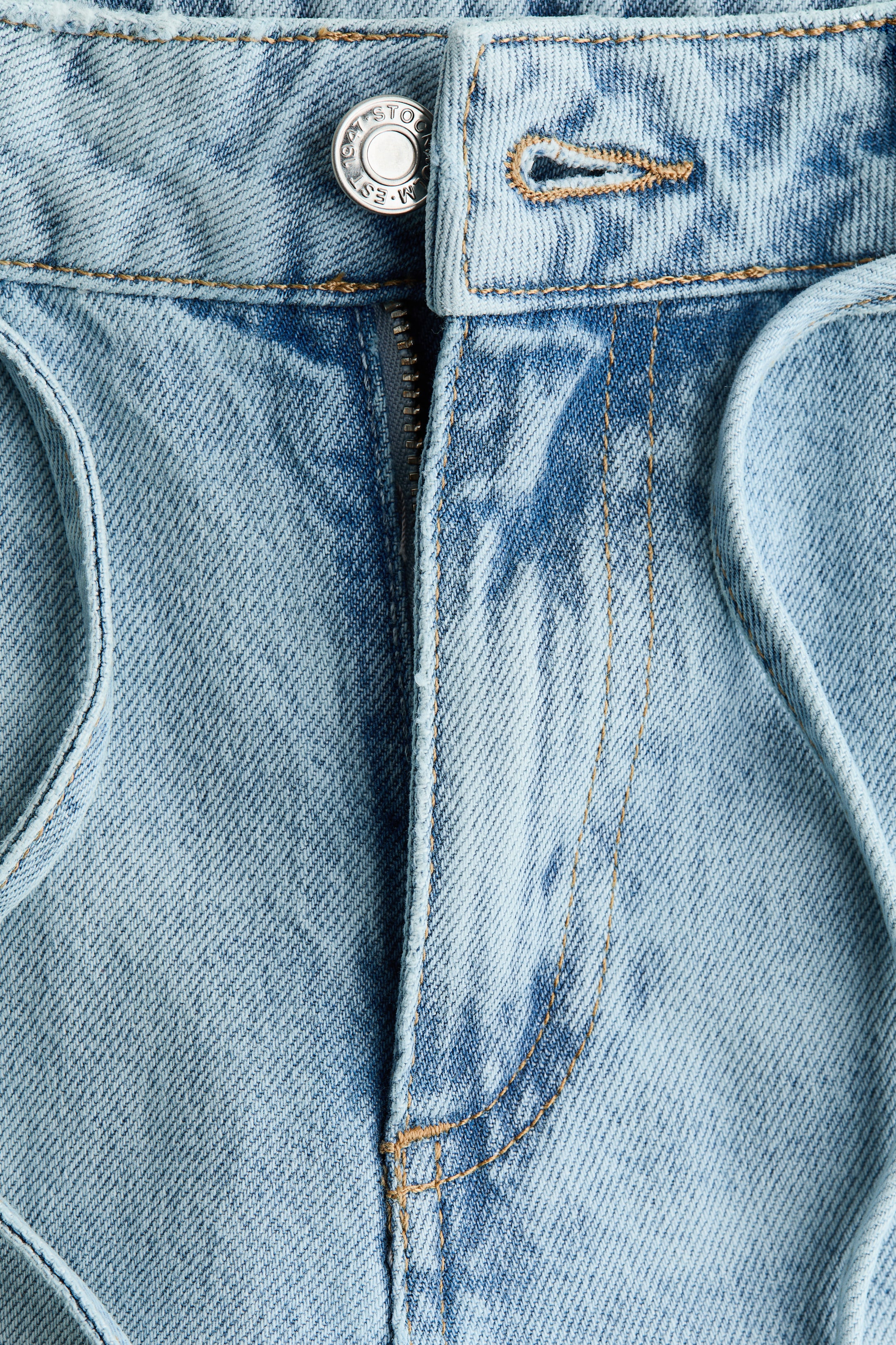 Женские джинсы H&M Regular-Waist Wide-Leg Ankle Jeans — фото 4