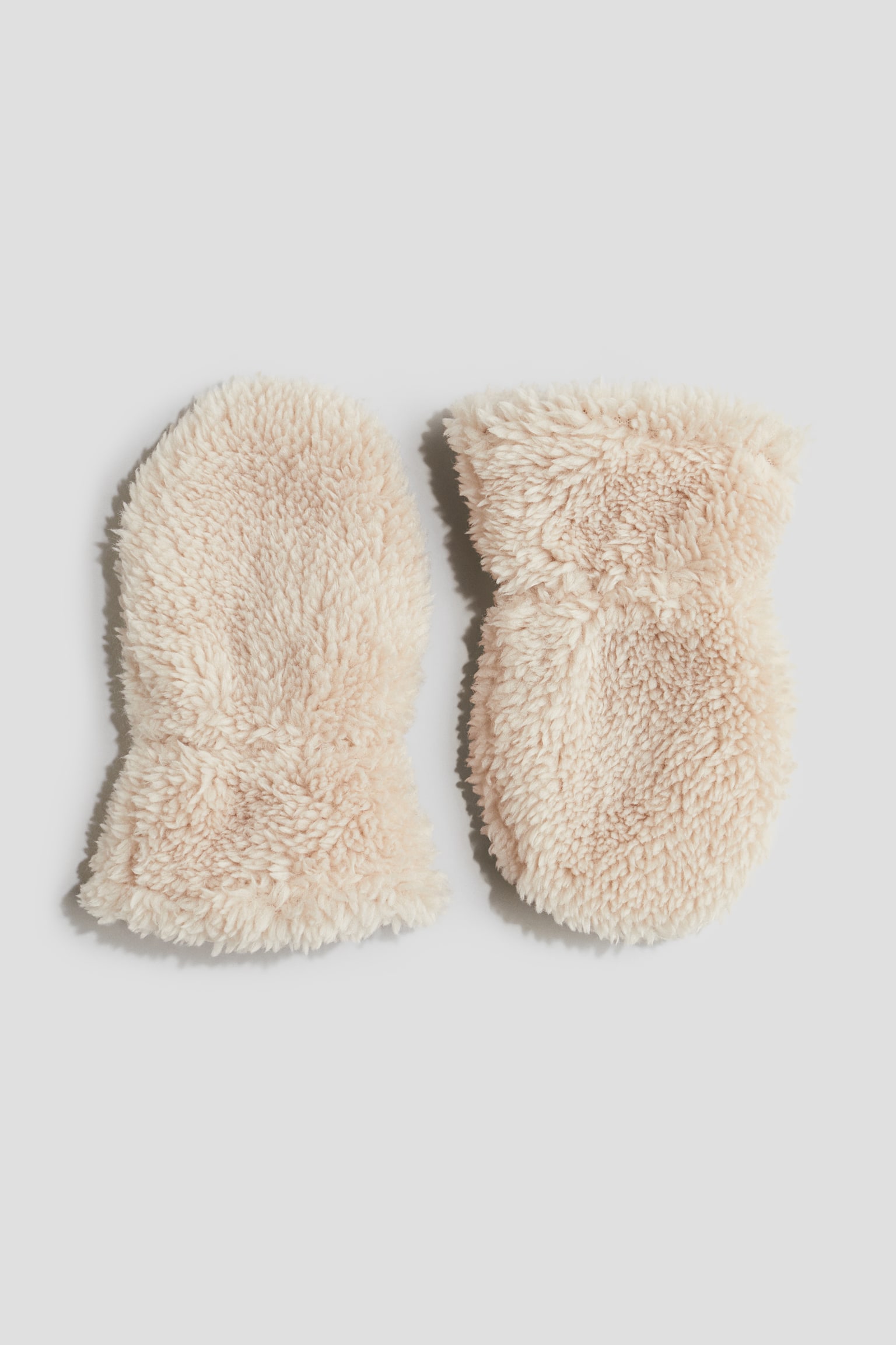 Fluffy mittens - Light dusty beige - 1