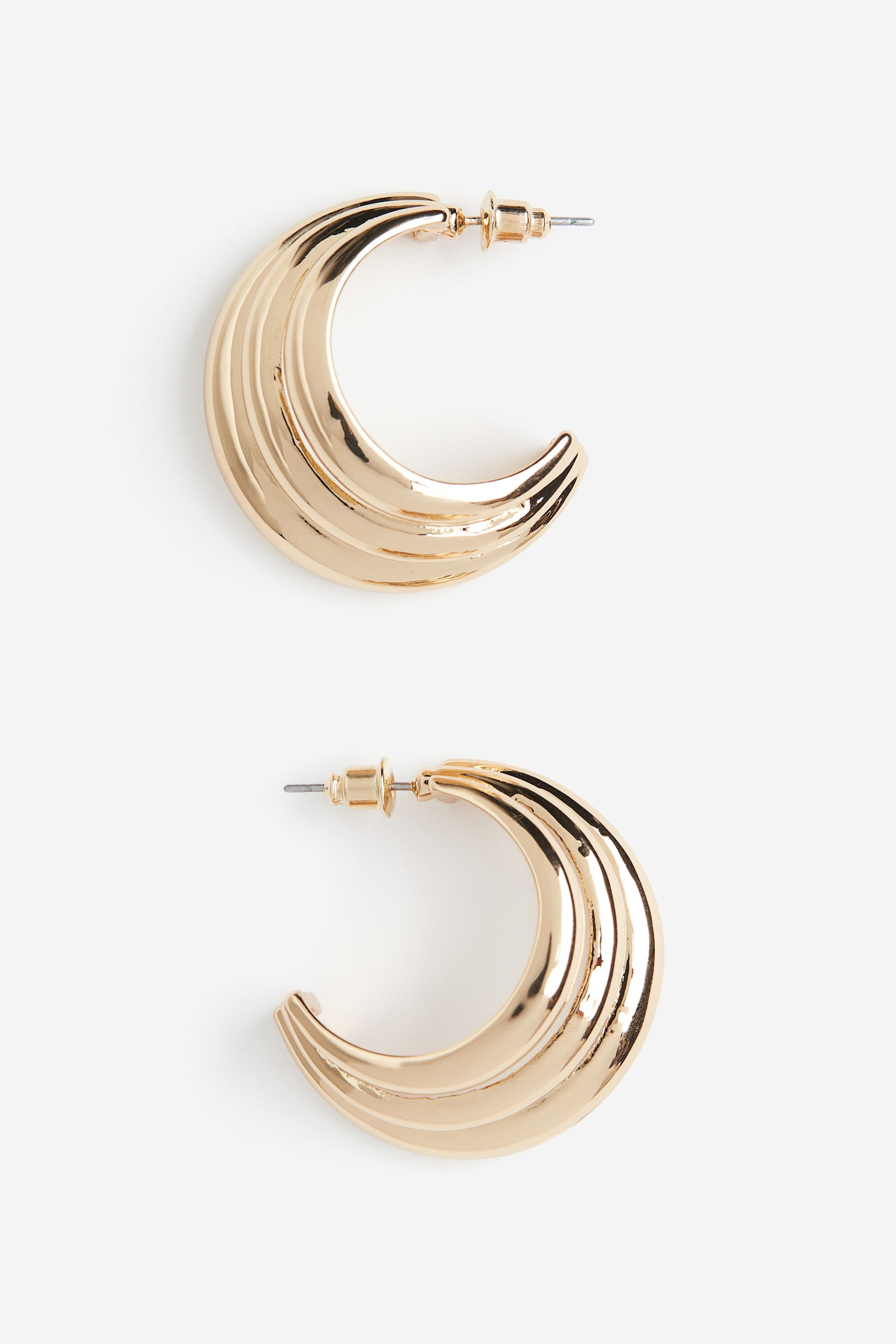 Curved earrings - Gold-coloured - 1