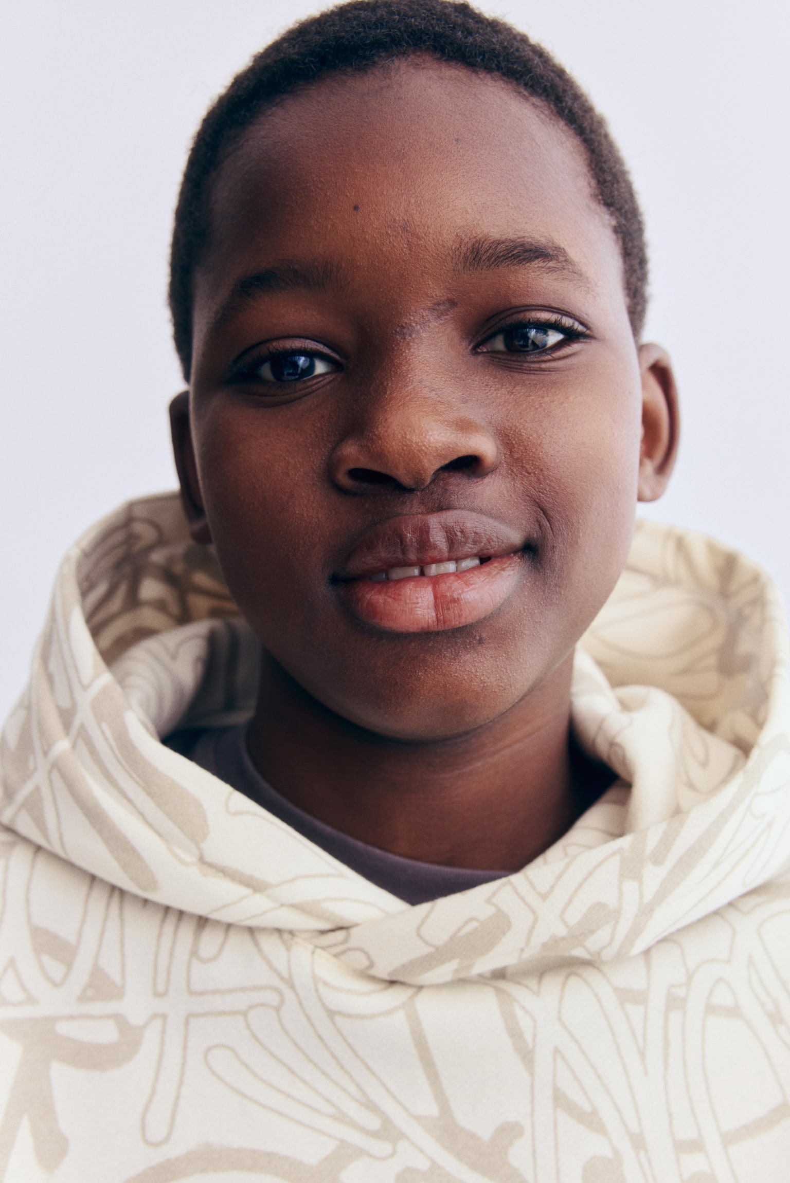 Hoodie - Beige/Graffiti/Light green/Graffiti/Grey marl/NYC/Grey/Black/Black/Game controllers/Black/Football/Green/New York/Red/Basketball player/Cream/Burger/Light grey marl/NYC/Dark green/New York/Black/E-Zone/Cream/Everyday/Light grey/Auto-Series - 7