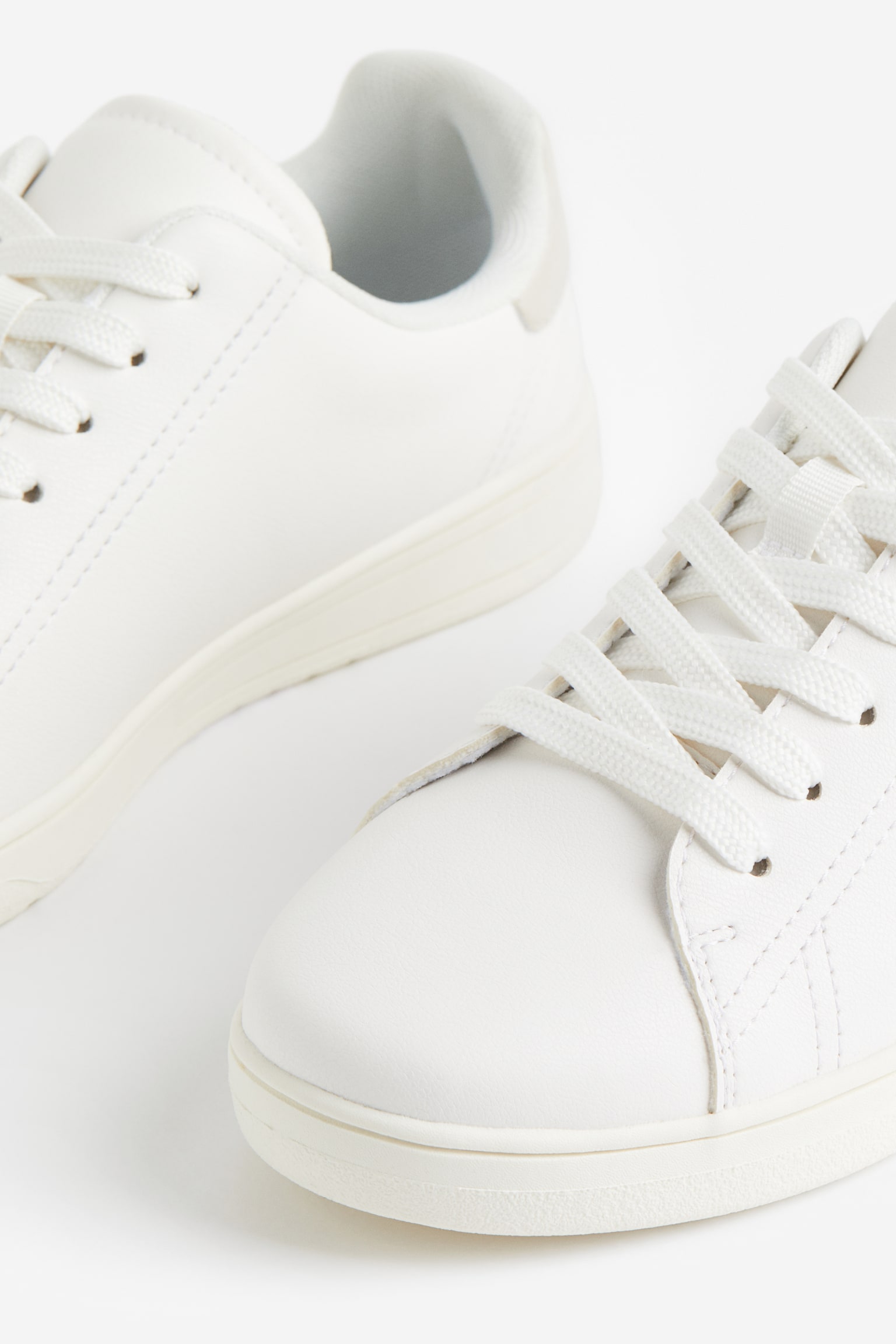 Trainers - White - 2