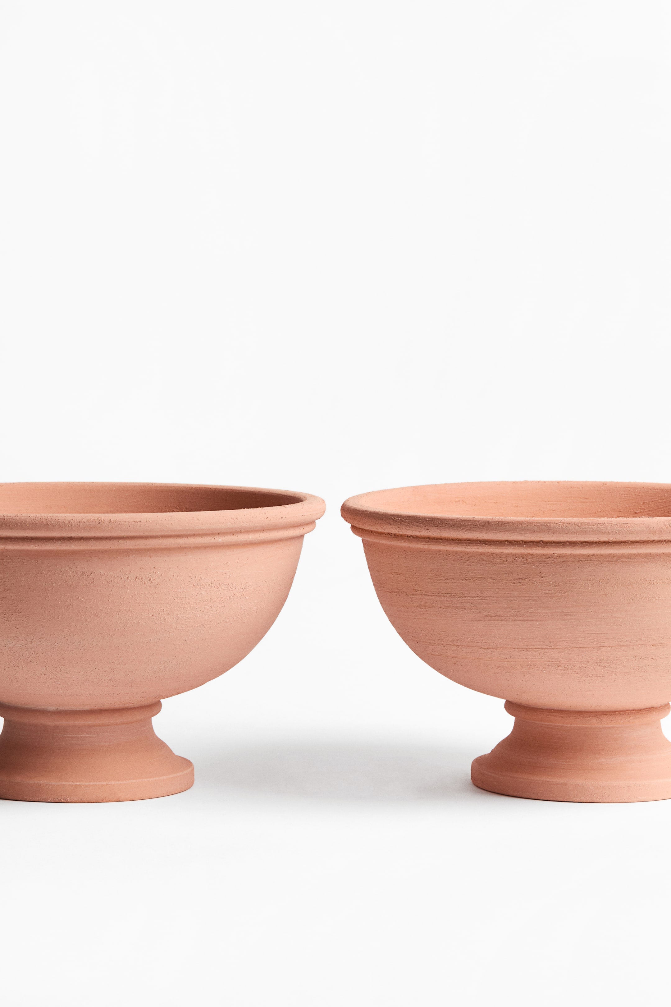 Wide footed terracotta plant pot