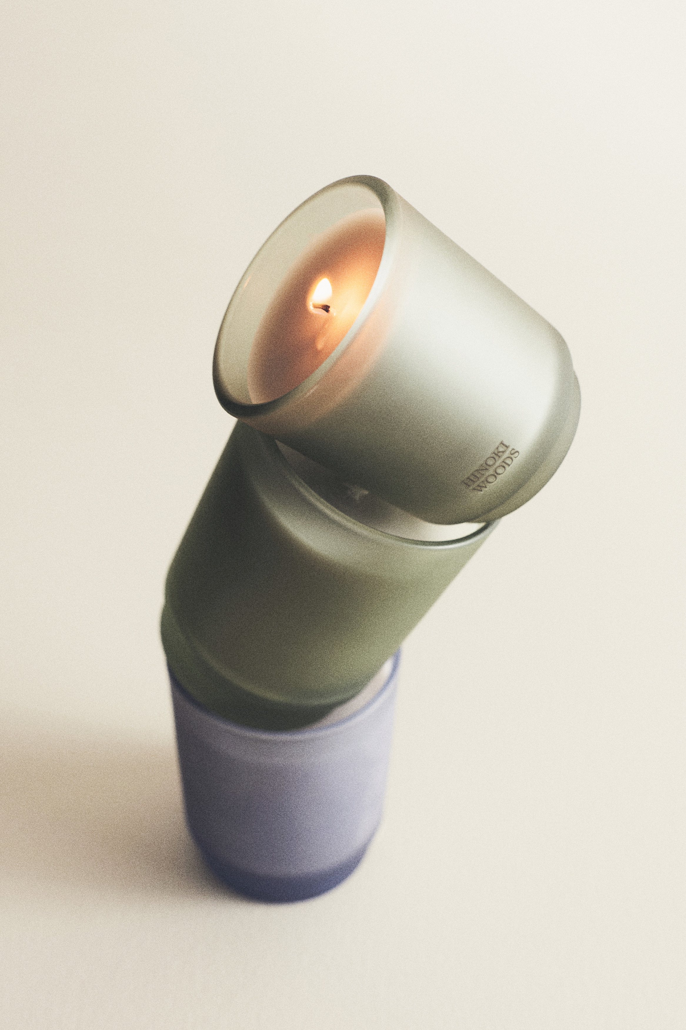 Frosted-glass scented candle - Hinoki Woods/Salt Ritual/Lavender Mist/Patchouli Field