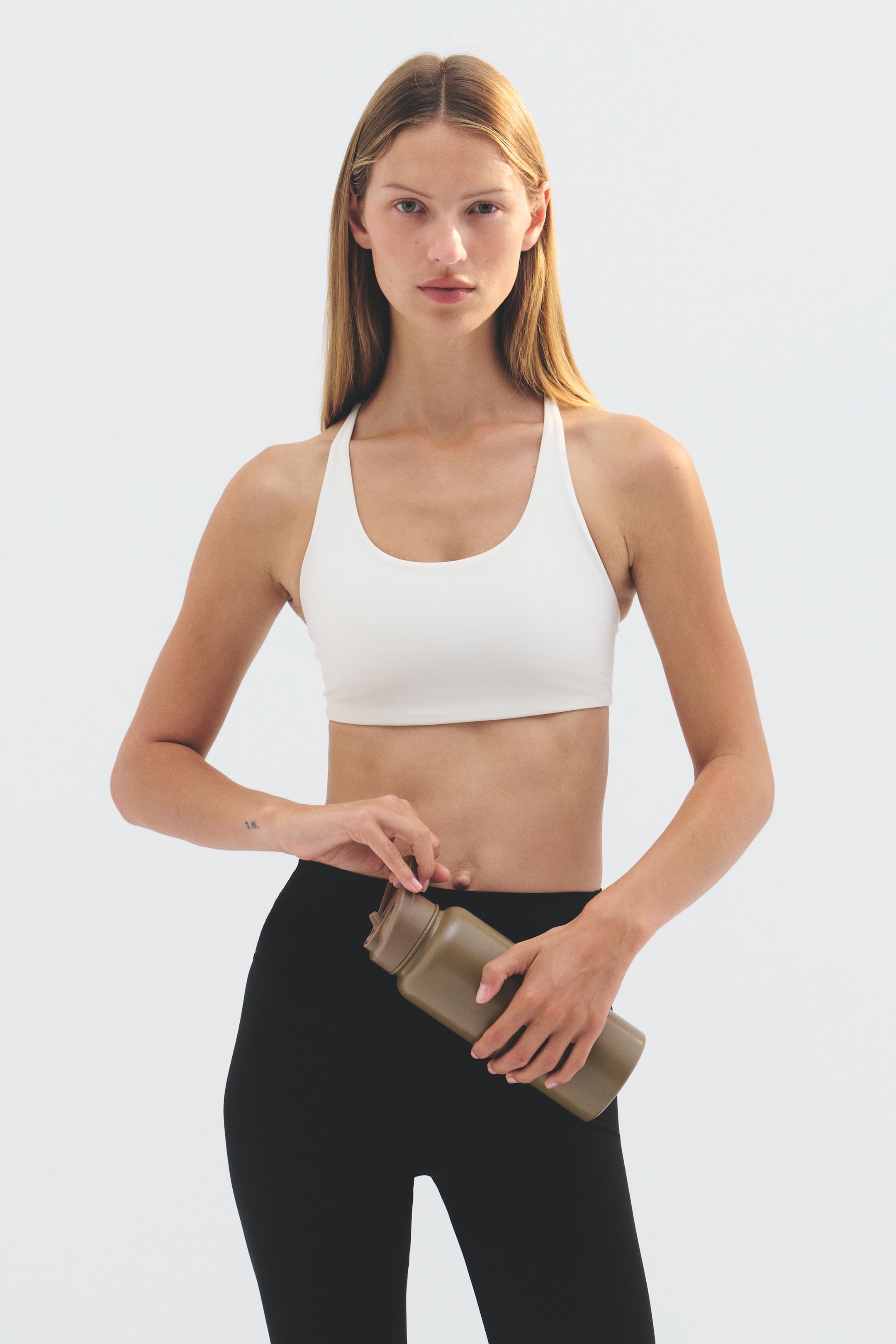 Zobacz większy obraz: Bidon - Ciemnobeżowy - ONA | H&M PL 1