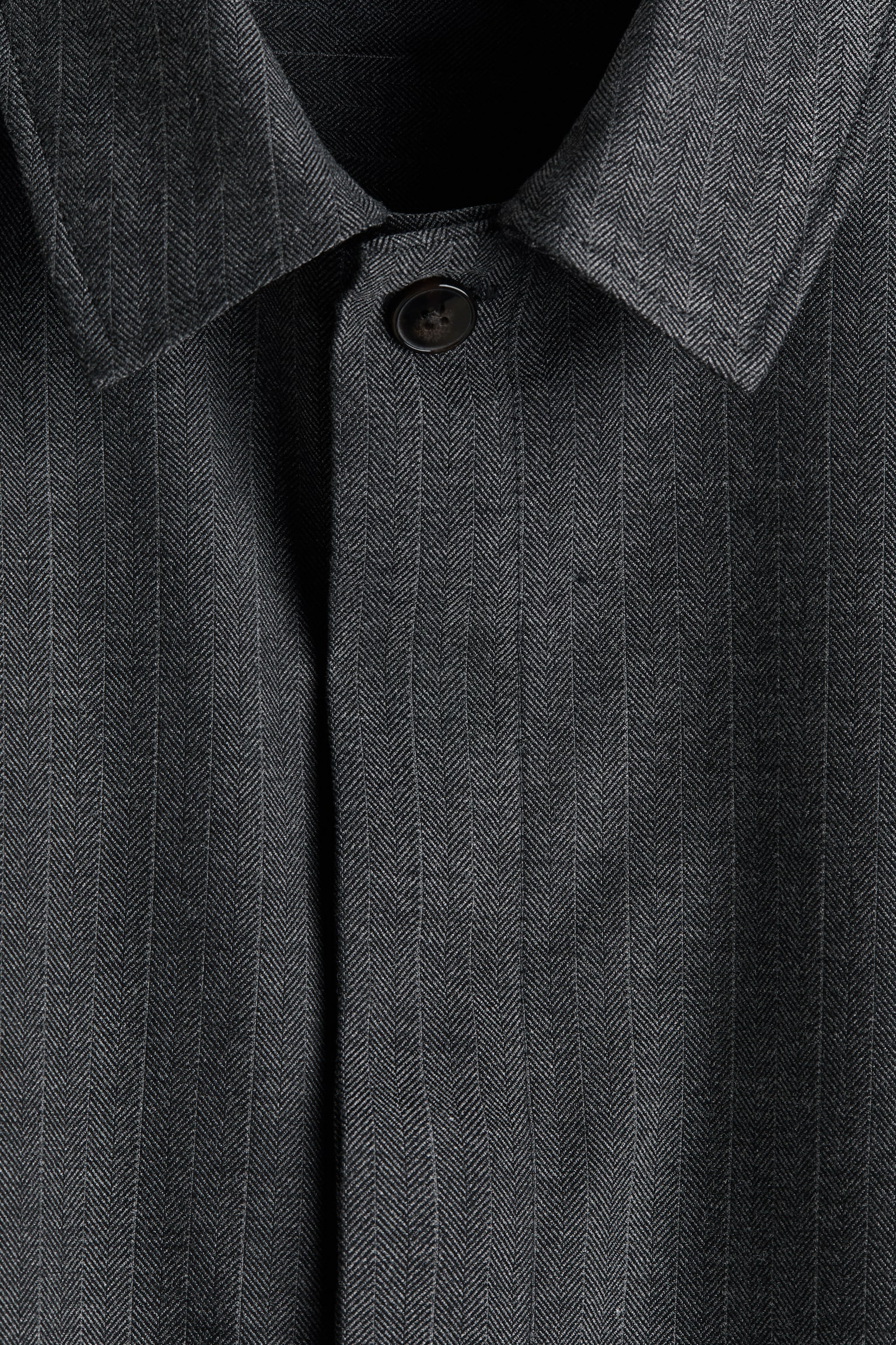 Мужская рубашка H&M Herringbone-Weave Overshirt, цвет: Тёмный серый — фото 7