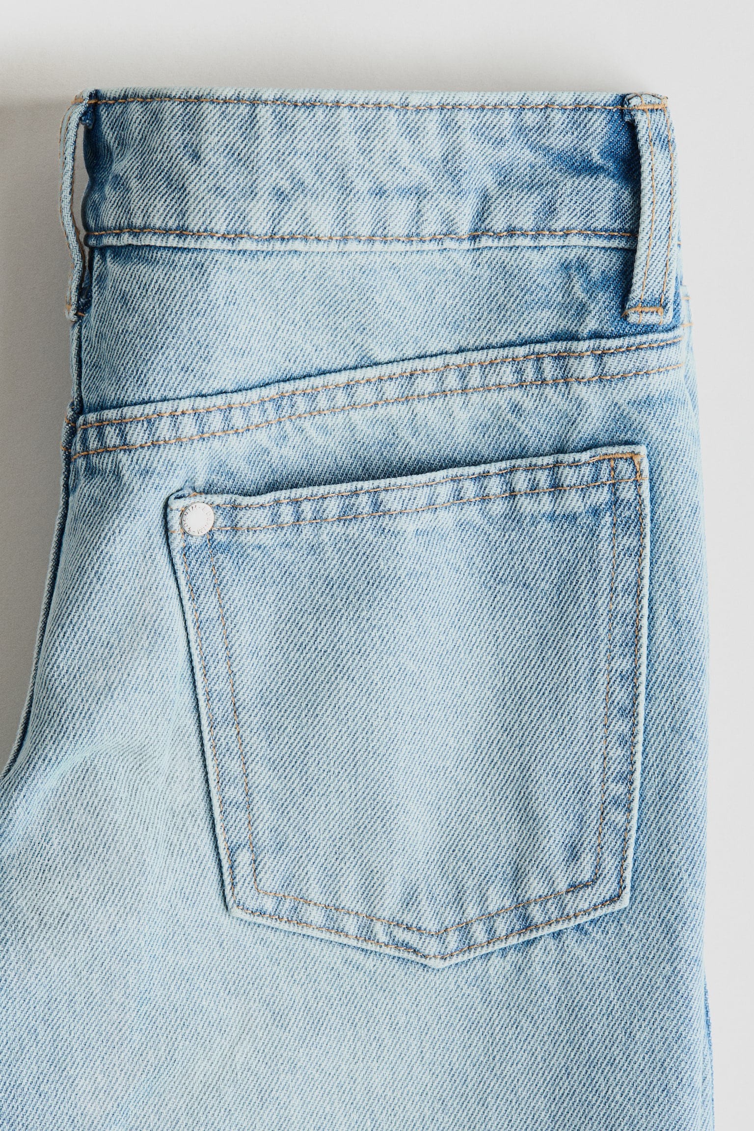 Relaxed-Fit Straight Leg Jeans - Light denim blue/Denim grey - 5