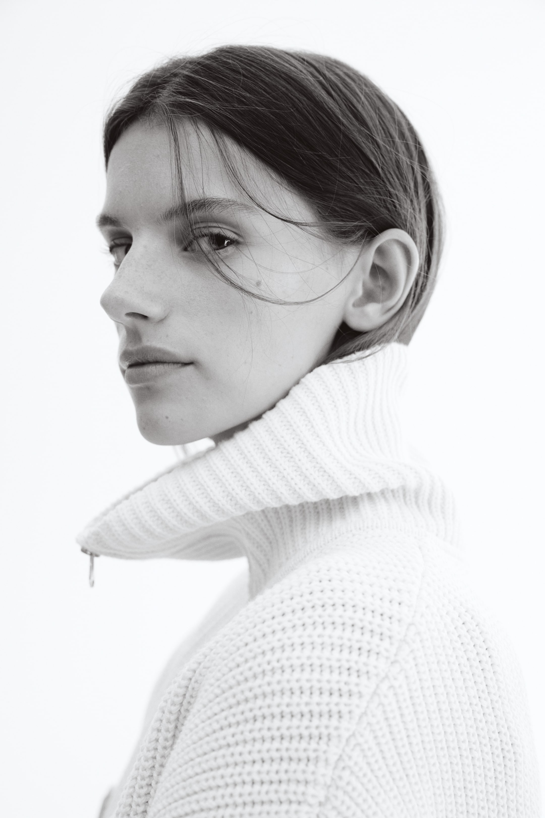 View larger image: Rib-Knit Half-Zip Sweater Vest - Cream - Ladies | H&M PH 1