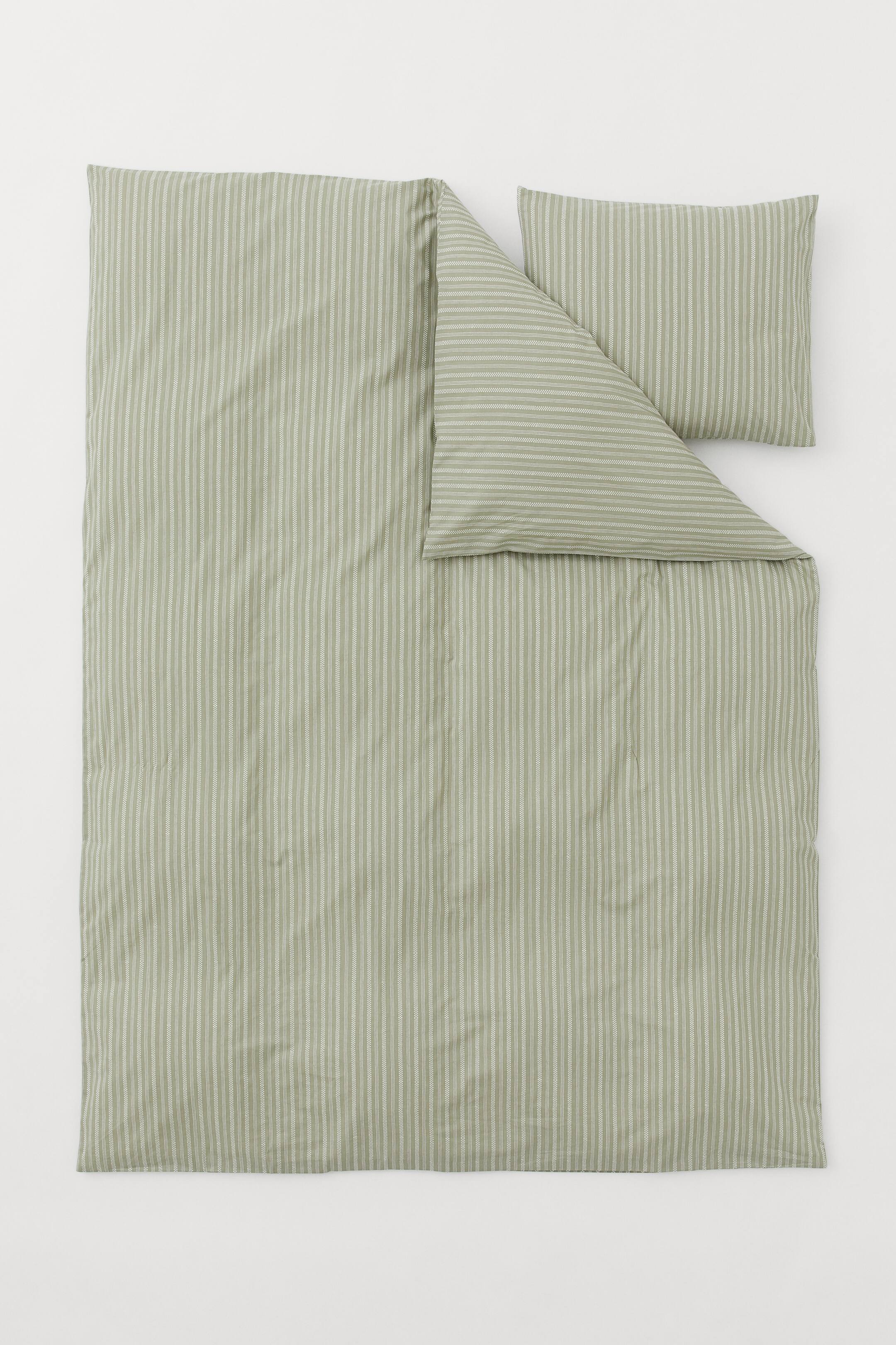 Ver imagem maior: Conjunto de edredão em algodão - Verde caqui claro/Riscas - HOME | H&M PT 1