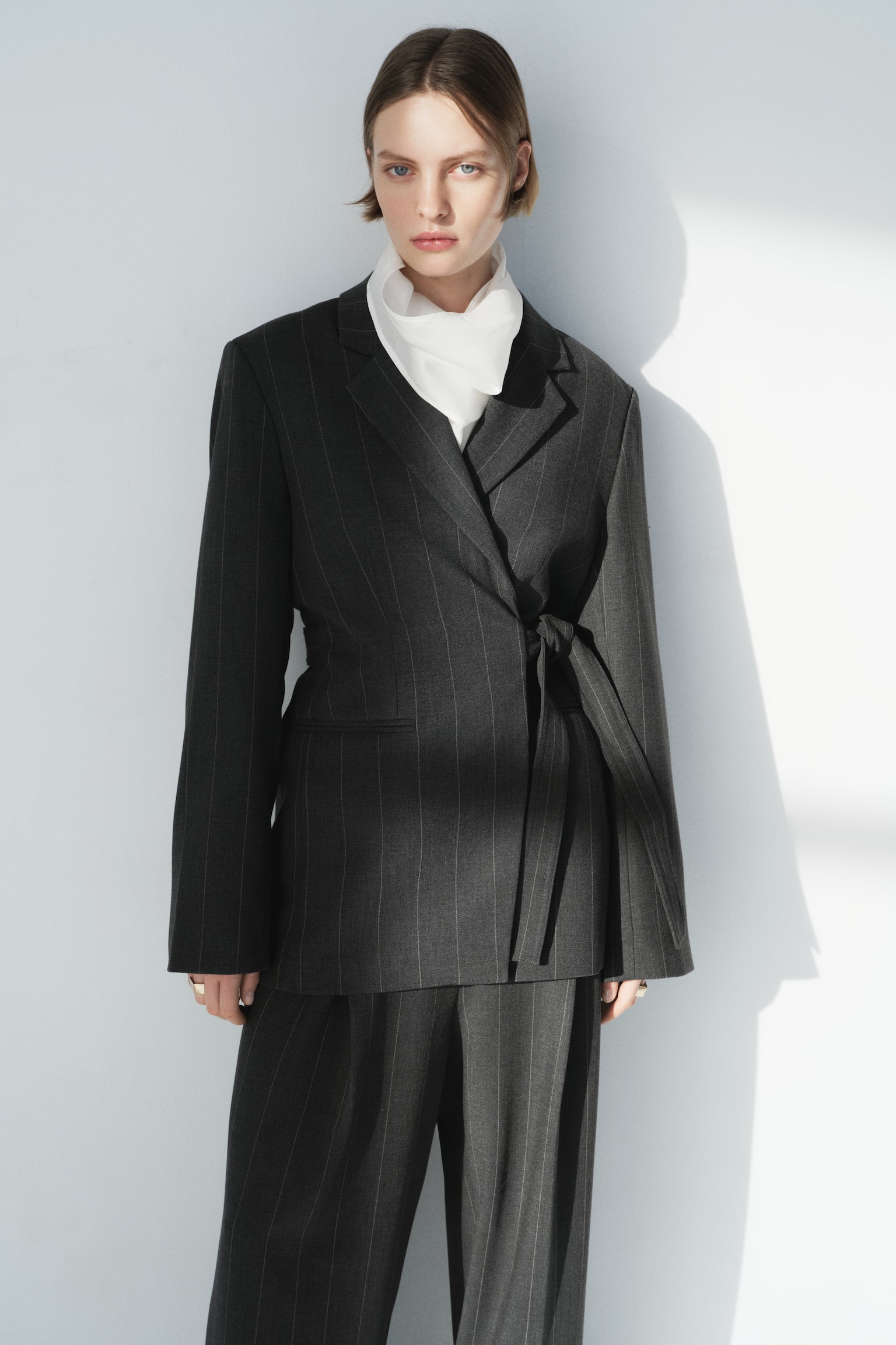 Wrap blazer - Dark grey/Pinstriped - 4