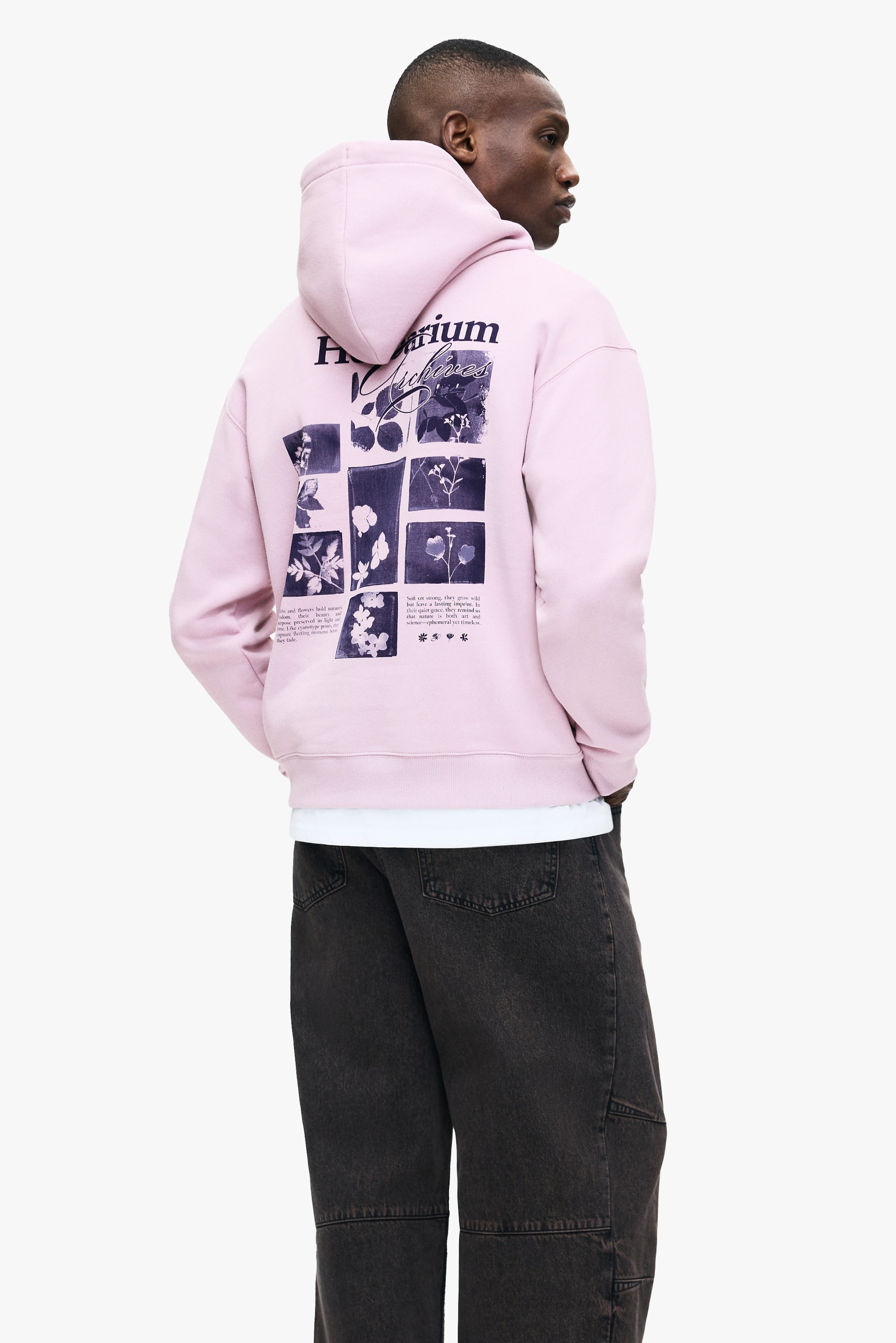 View larger image: Loose Fit Printed hoodie - Dusty pink/Herbarium Archives - Men | H&M IN 5