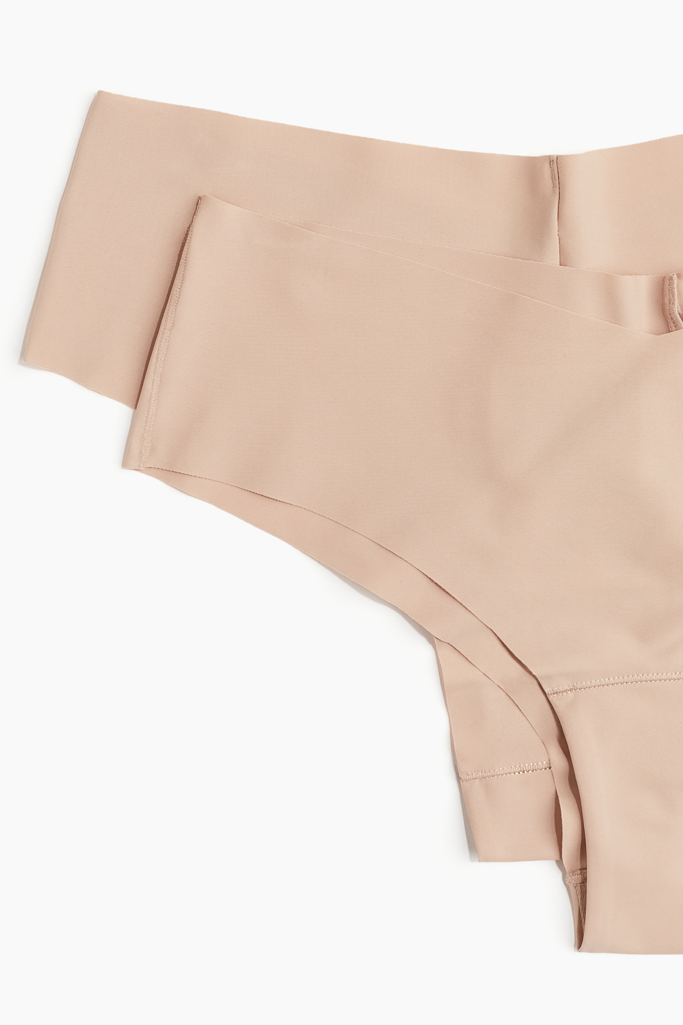 3-pack invisible cheeky hipster briefs