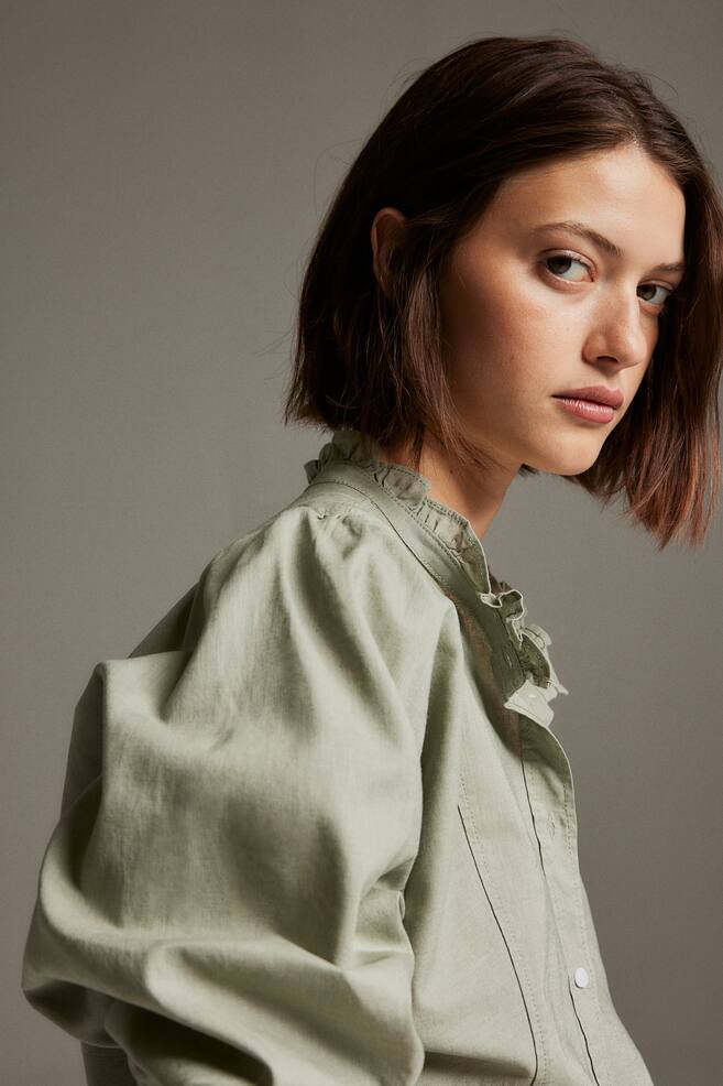 Linen-blend frill-trimmed blouse - Sage green/White - 4